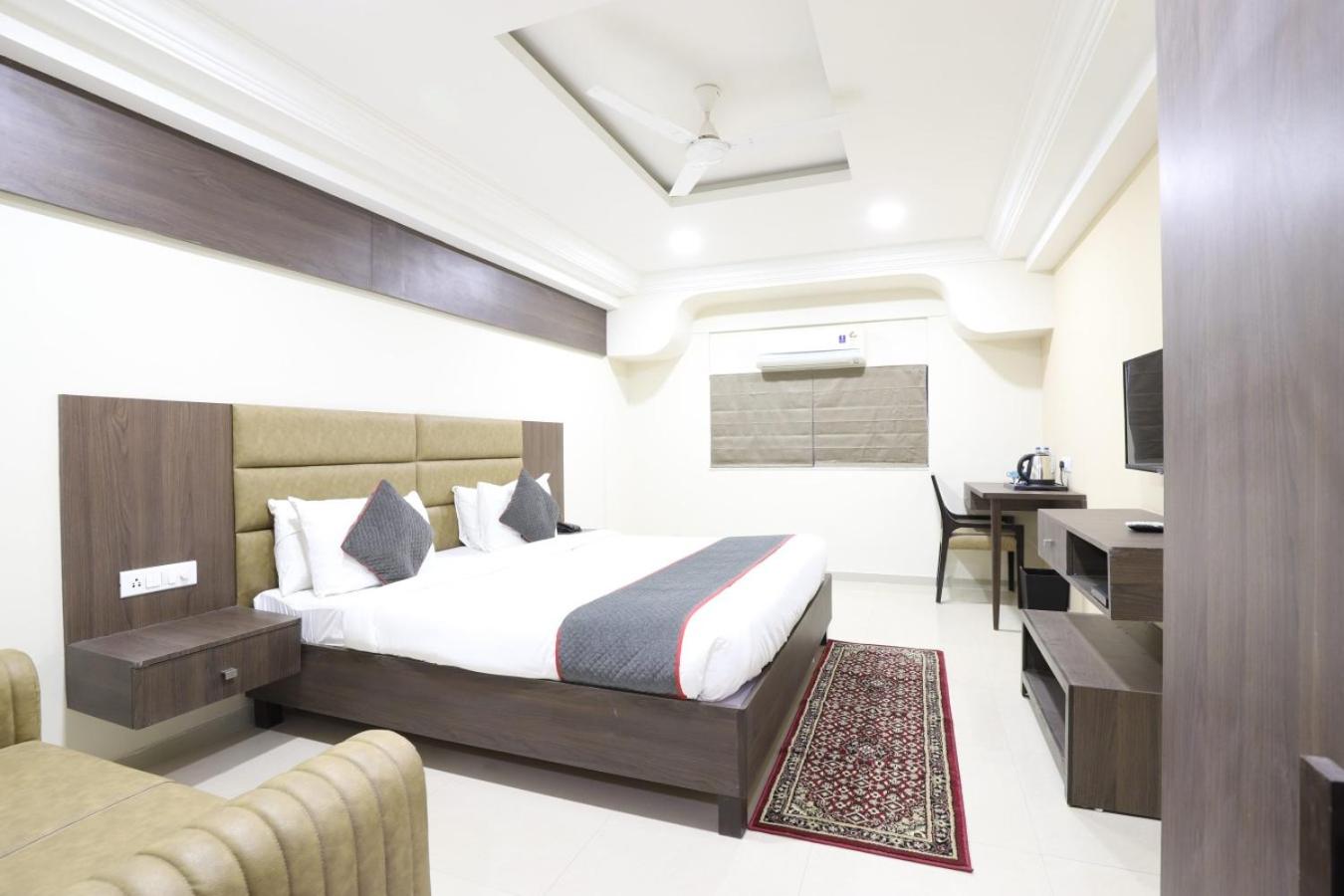Superior King Room photo 3