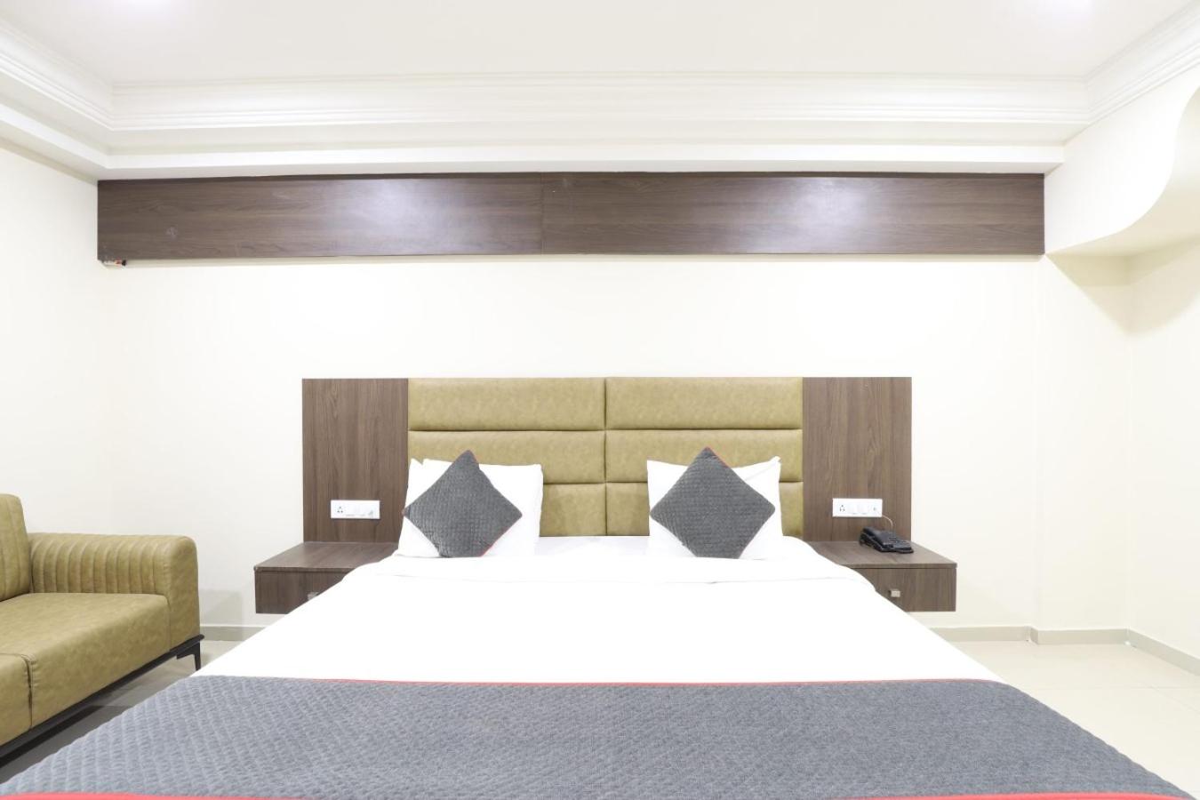 Superior King Room photo 1