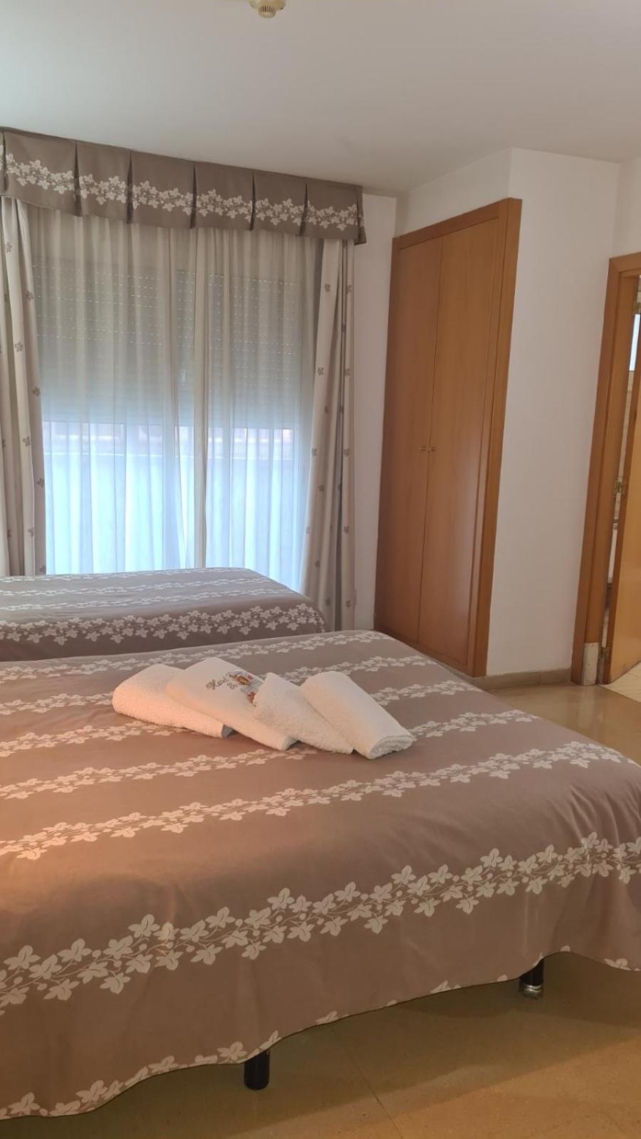 Habitación Triple con Balcón