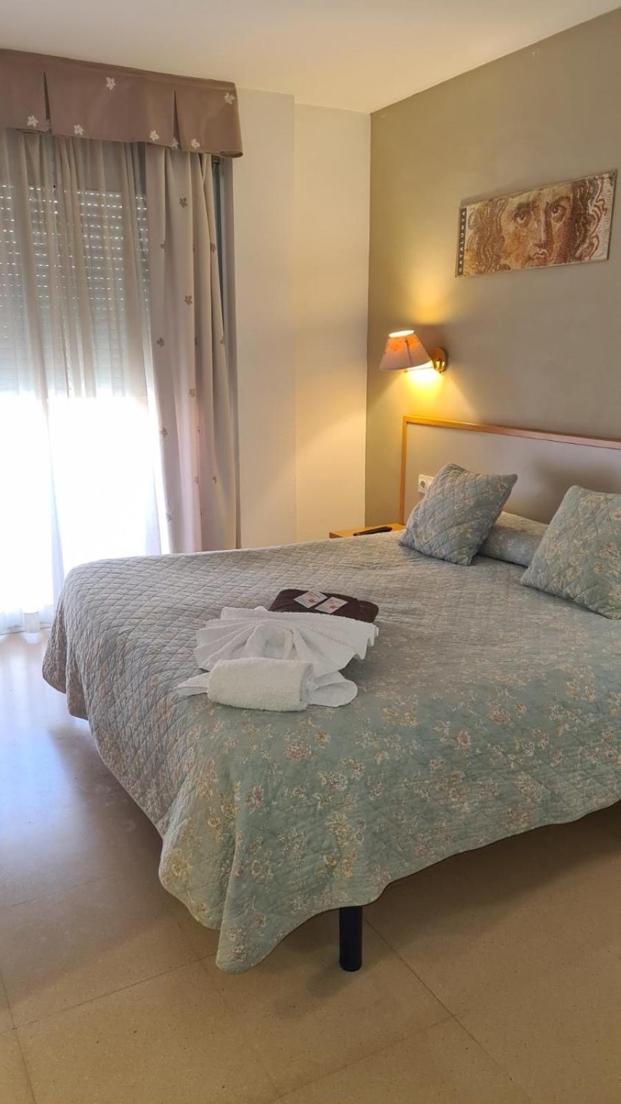 King Room with Balcony photo 3
