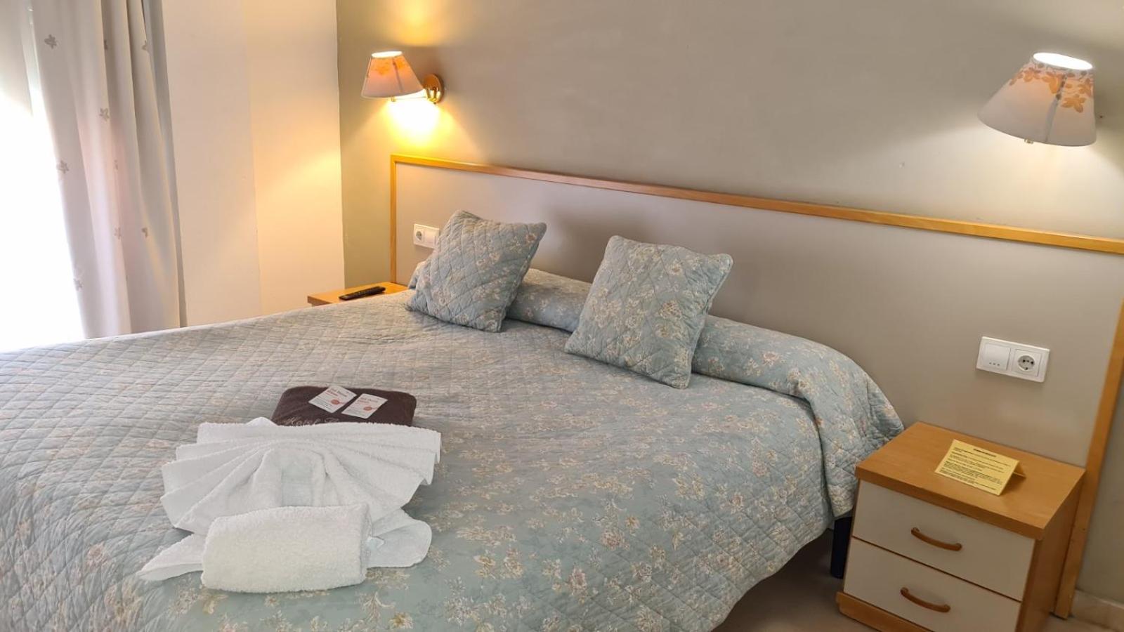 Habitación King con Balcón