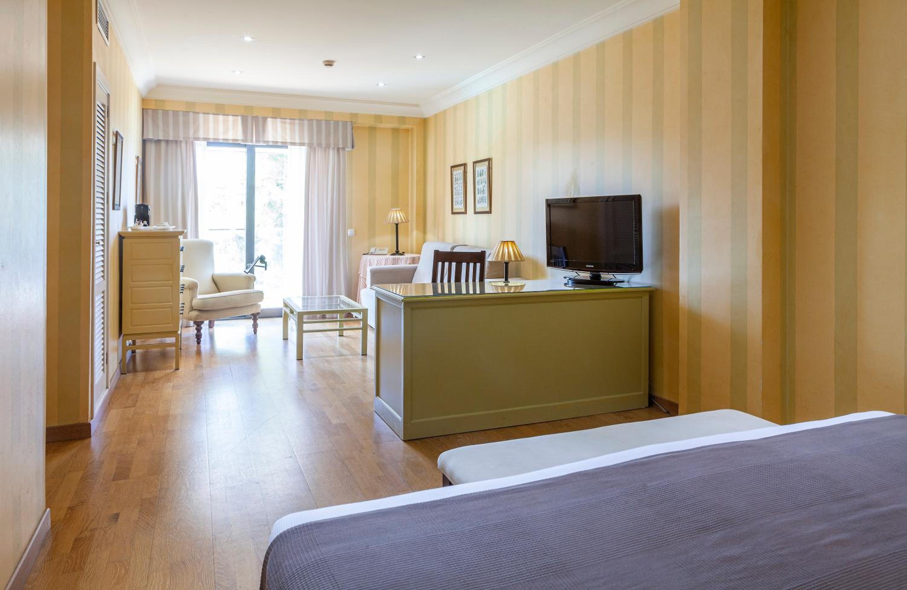Junior Suite - Photo 22