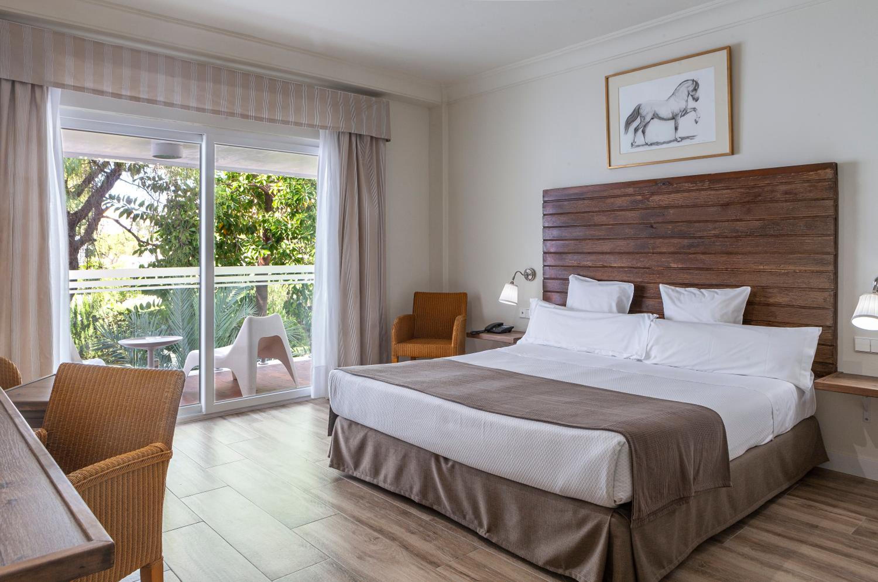 Superior Double Room - Photo 8