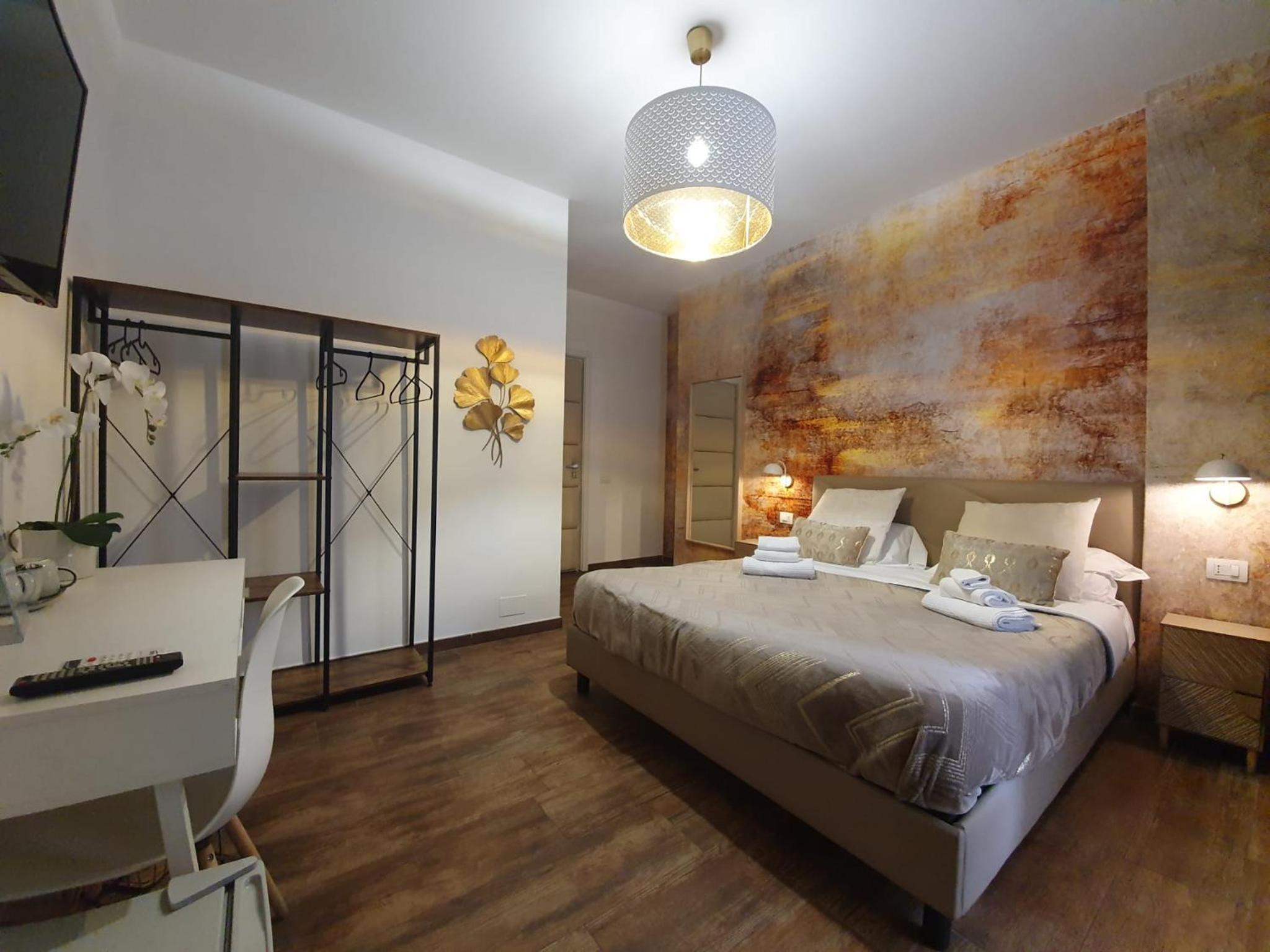 Deluxe Double Room with Balcony