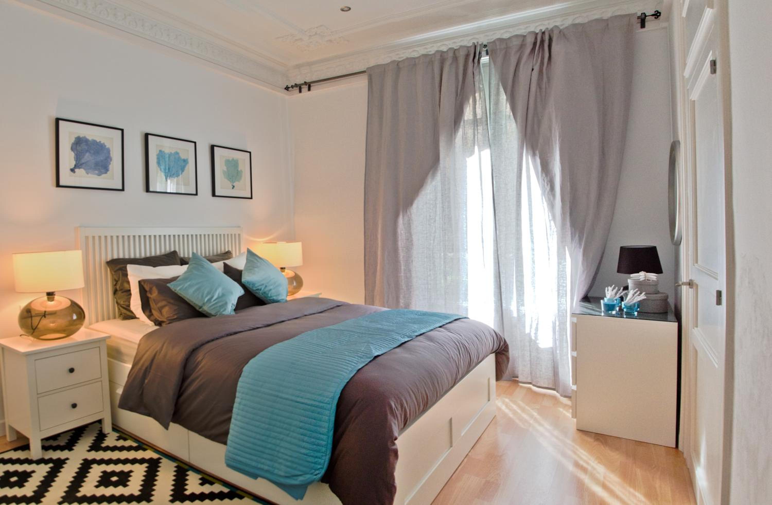 Two-Bedroom Apartment with Balcony photo 3