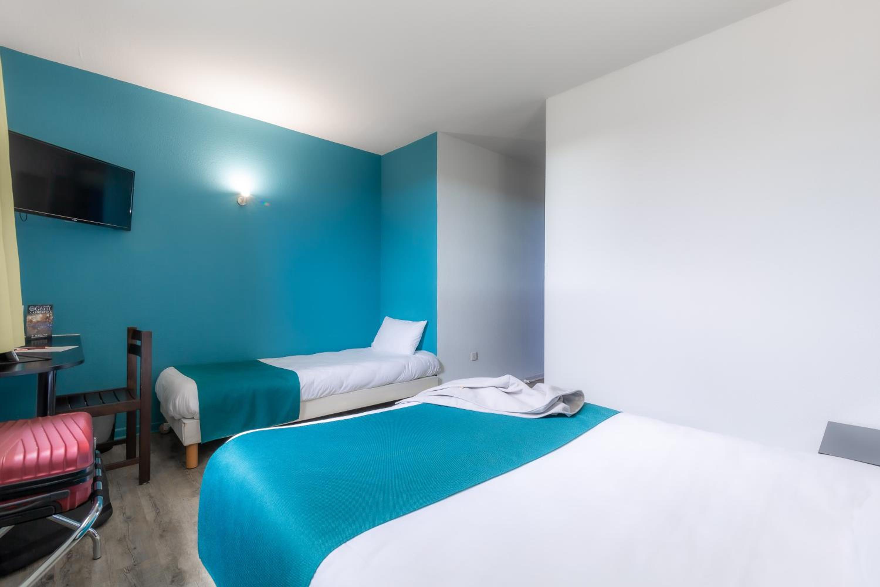 Triple Room without Air Conditioning - Photo 3