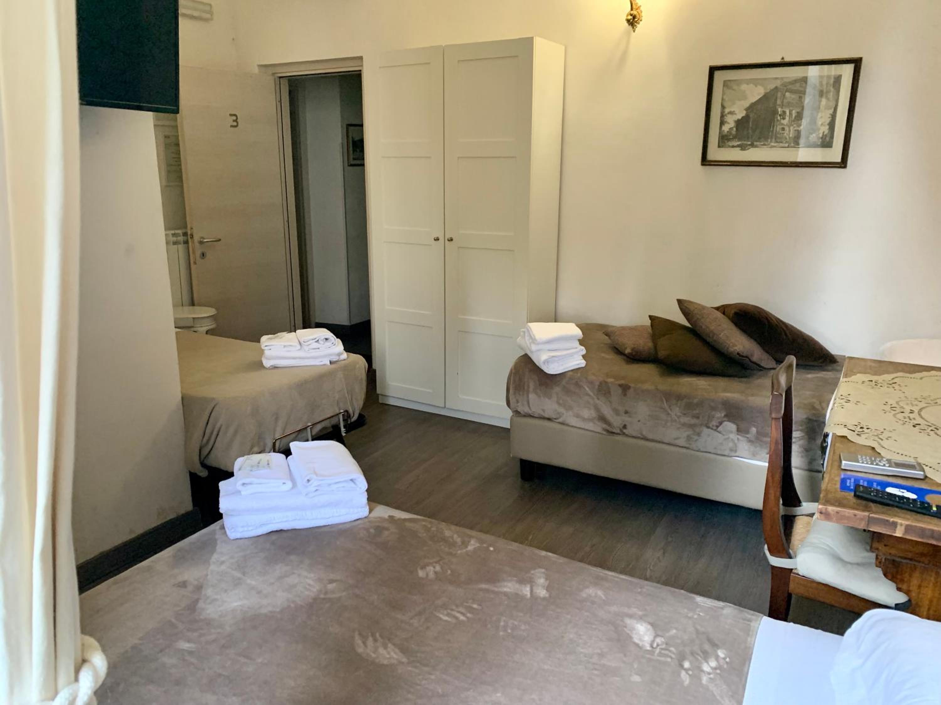 Triple Room photo 3