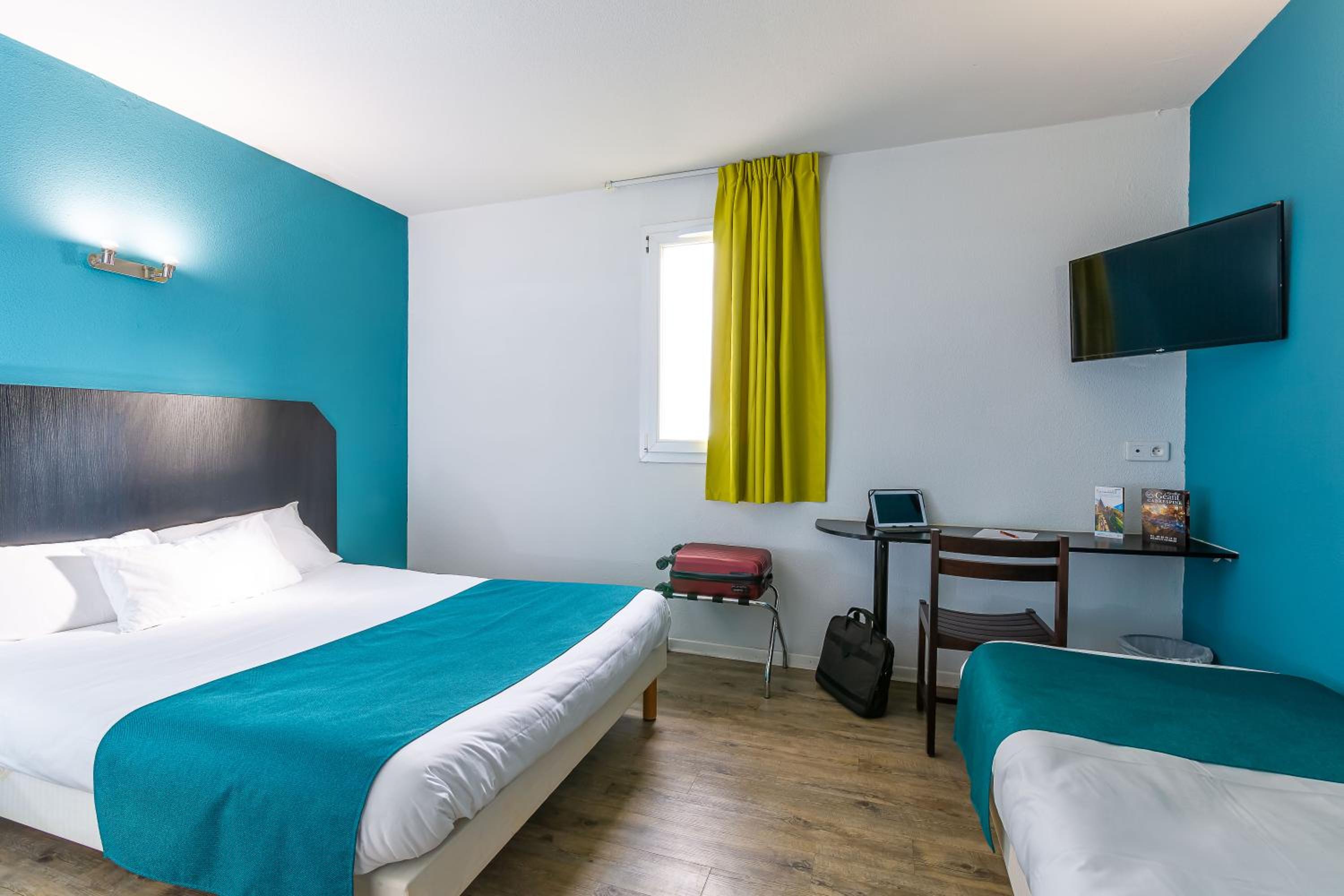 Triple Room without Air Conditioning - Photo 1