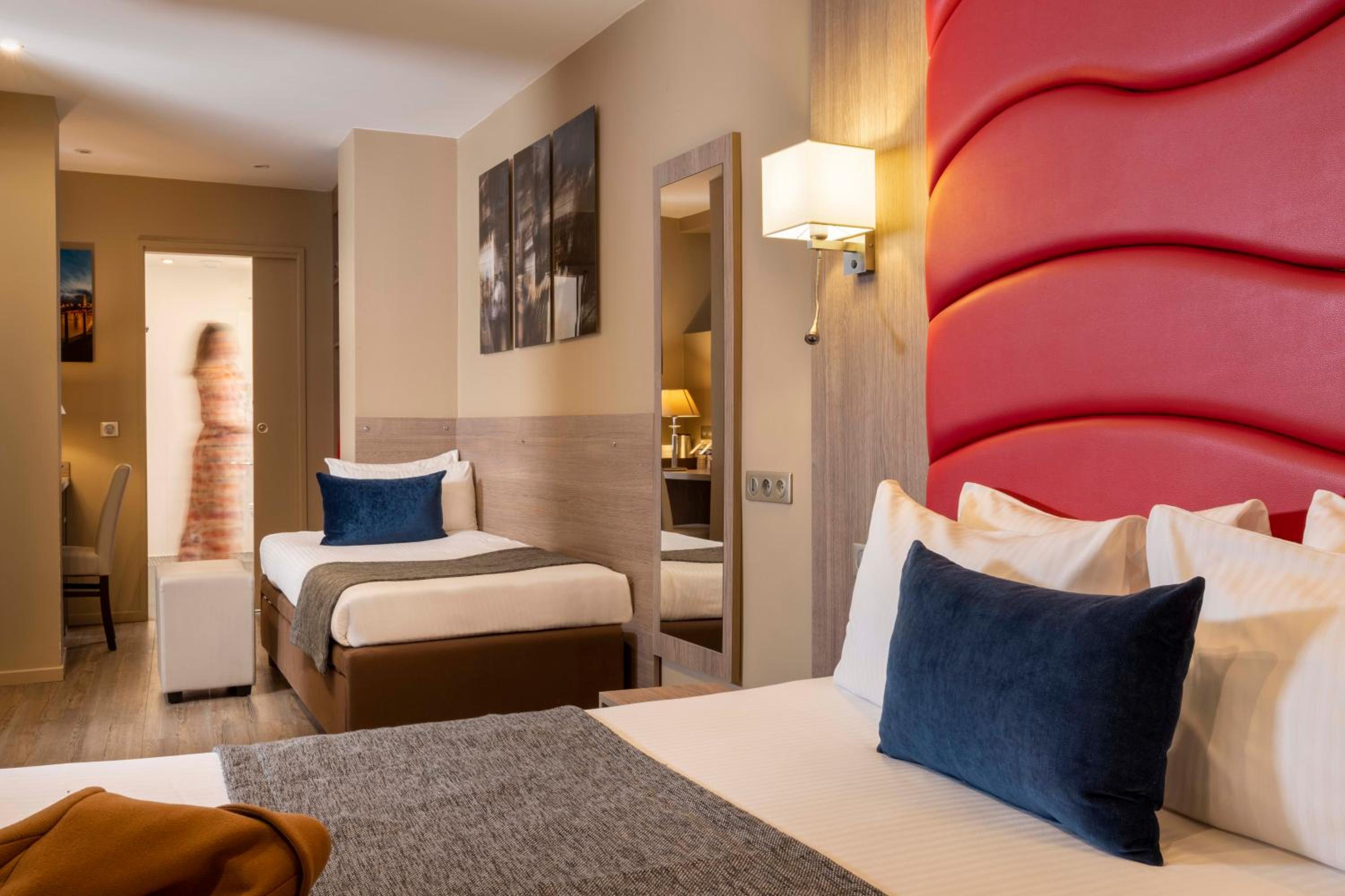 Triple Room