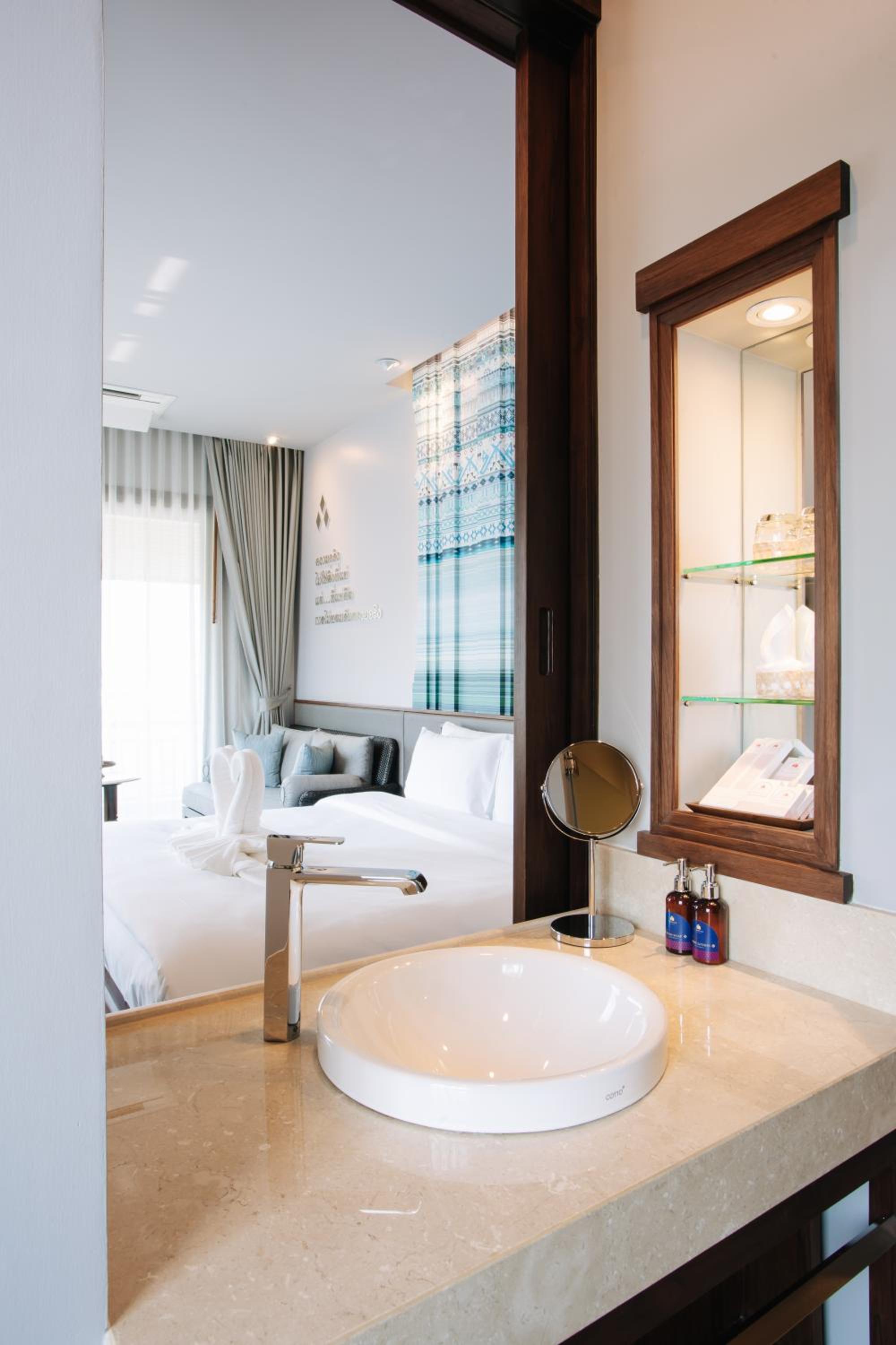 Luxury Room, 2 Twin/Single Bed(s) with Balcony - Non Smoking - Photo 4