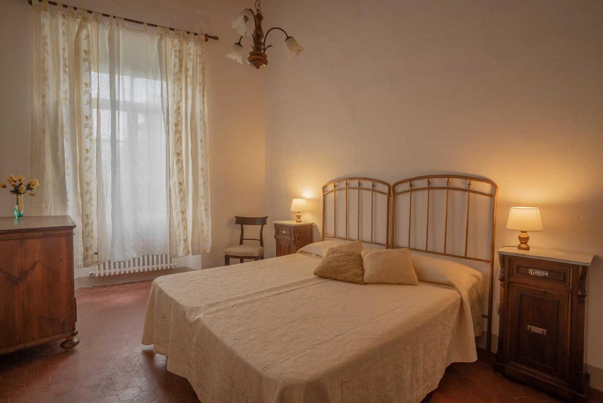 Four-Bedroom Apartment - Annex