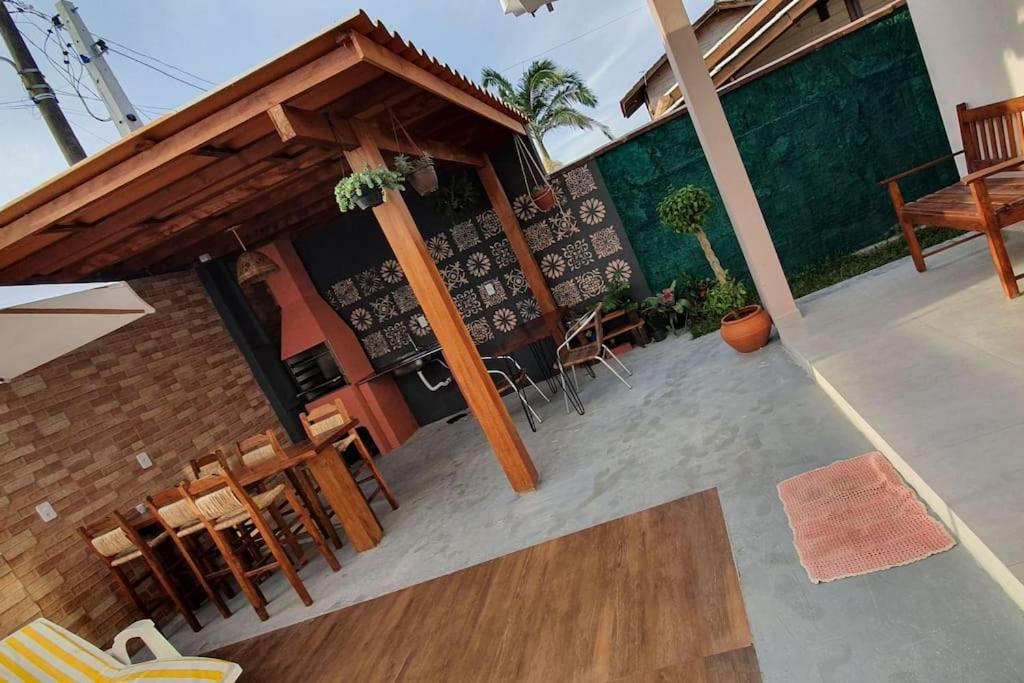 Three-Bedroom House photo 2