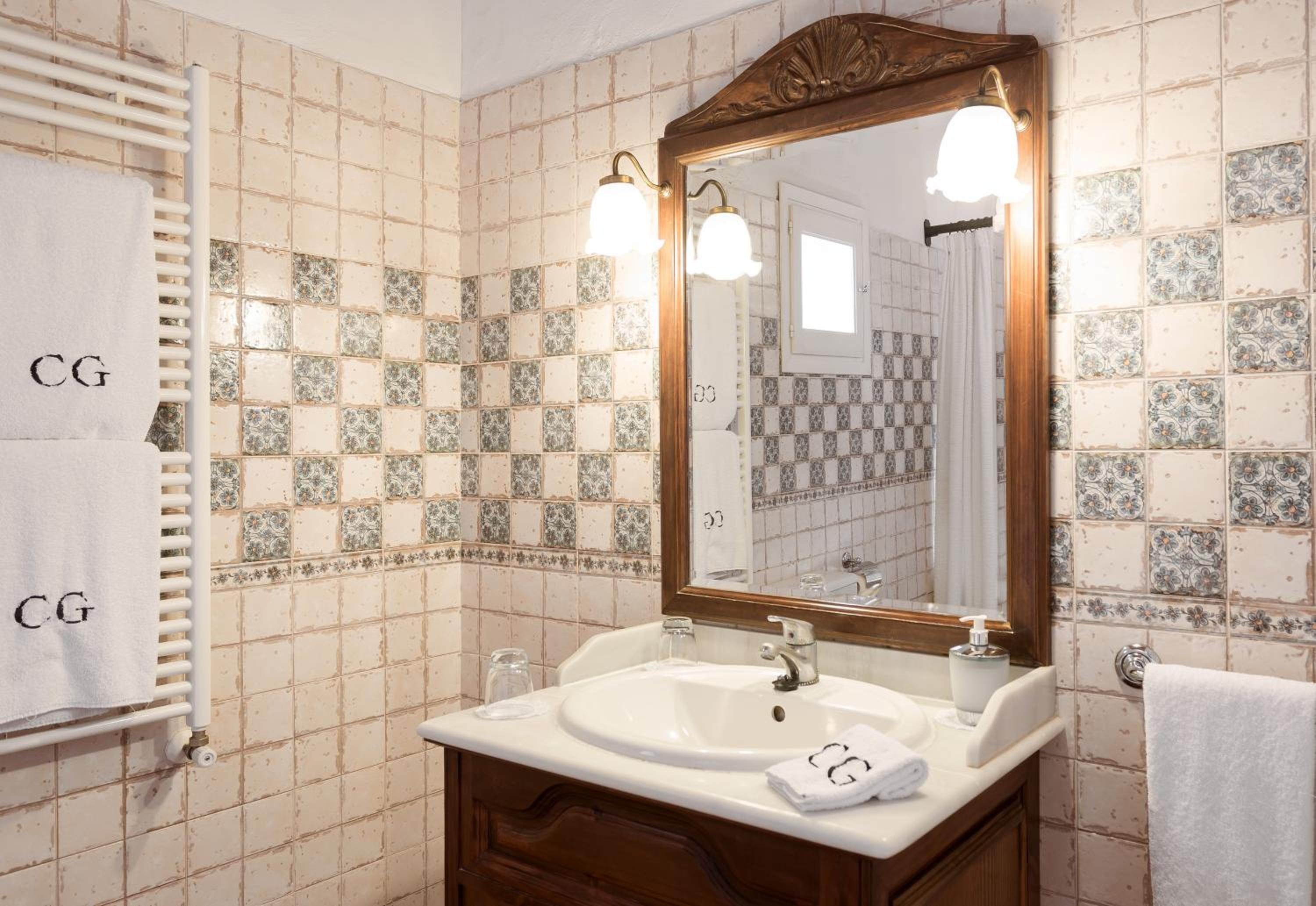 Double or Twin Room photo 2