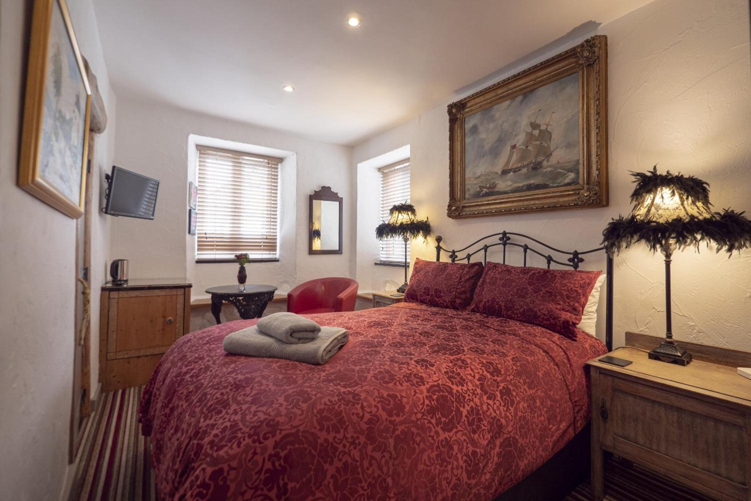Deluxe Double Room with Shower photo 1