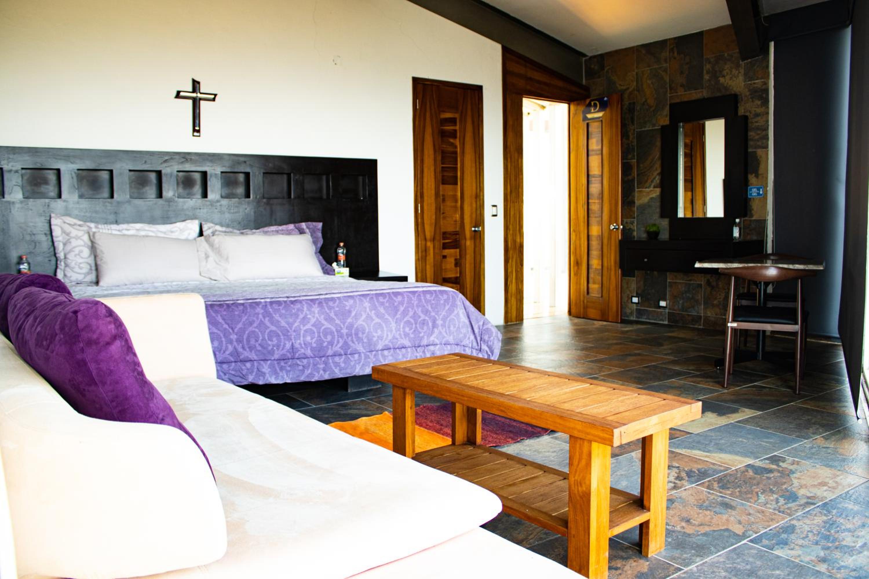 Family Room - Photo 5