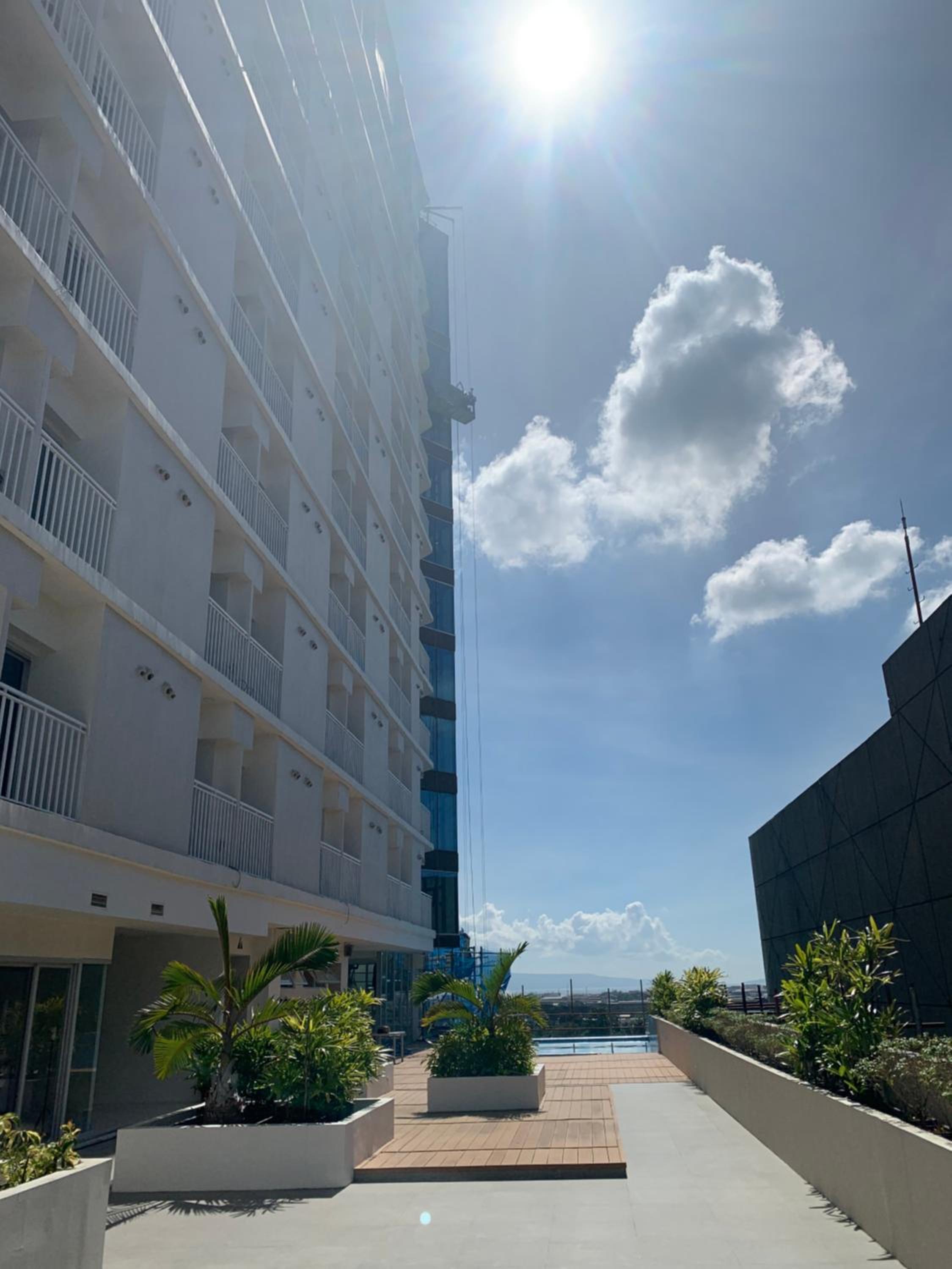 Apartment with Balcony - Photo 17