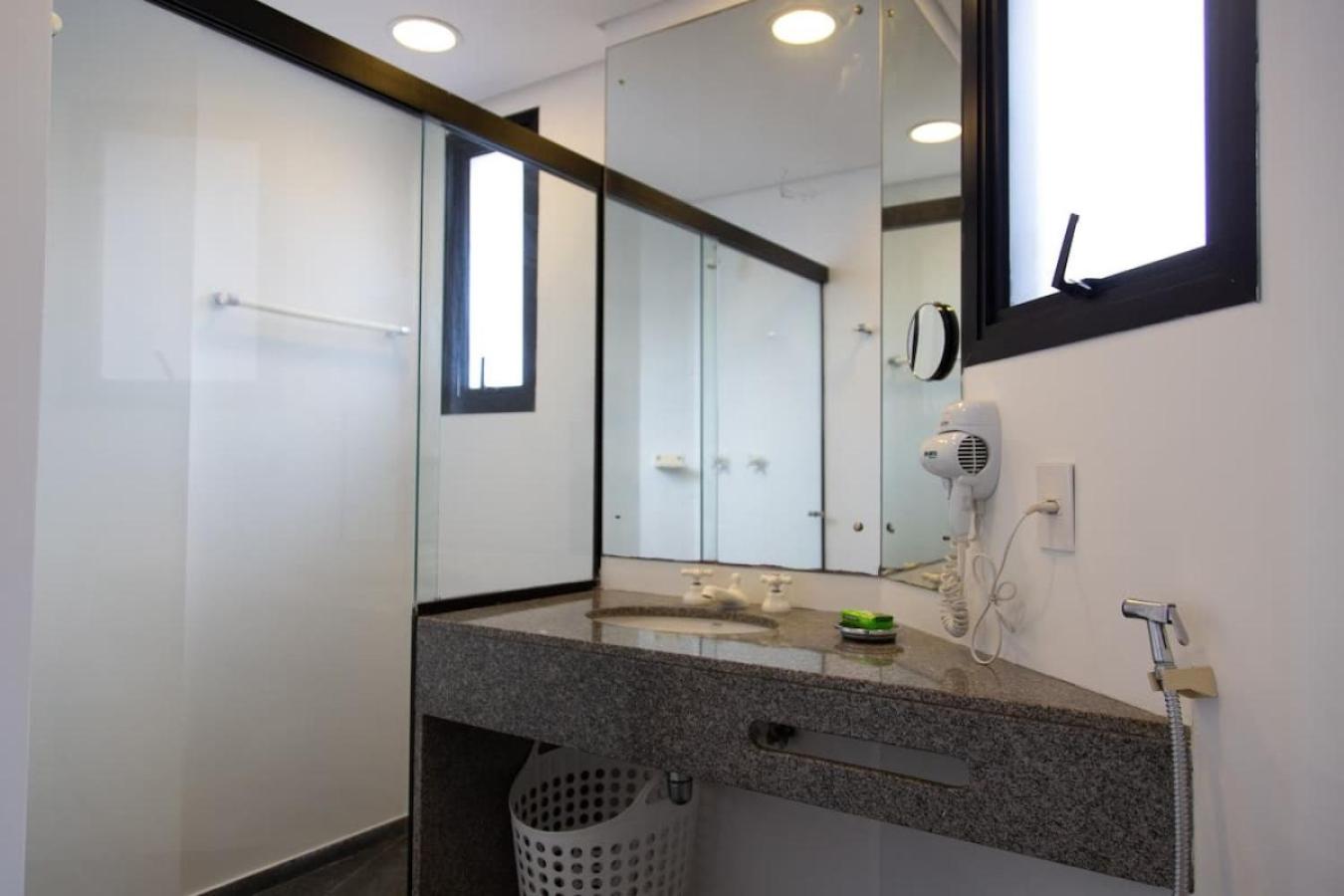One-Bedroom Apartment - Photo 25