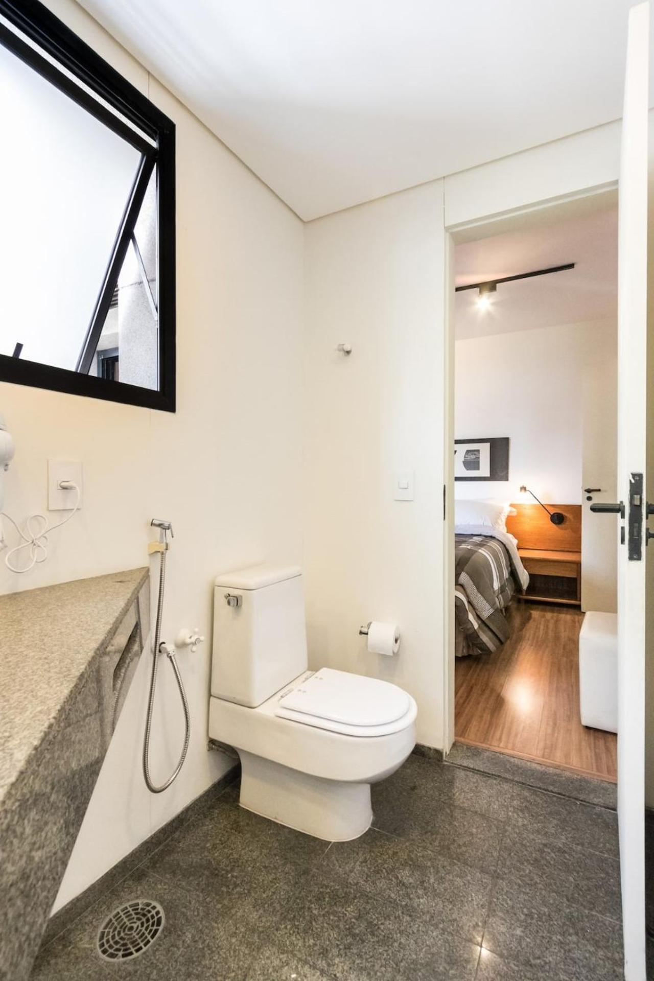 One-Bedroom Apartment - Photo 37