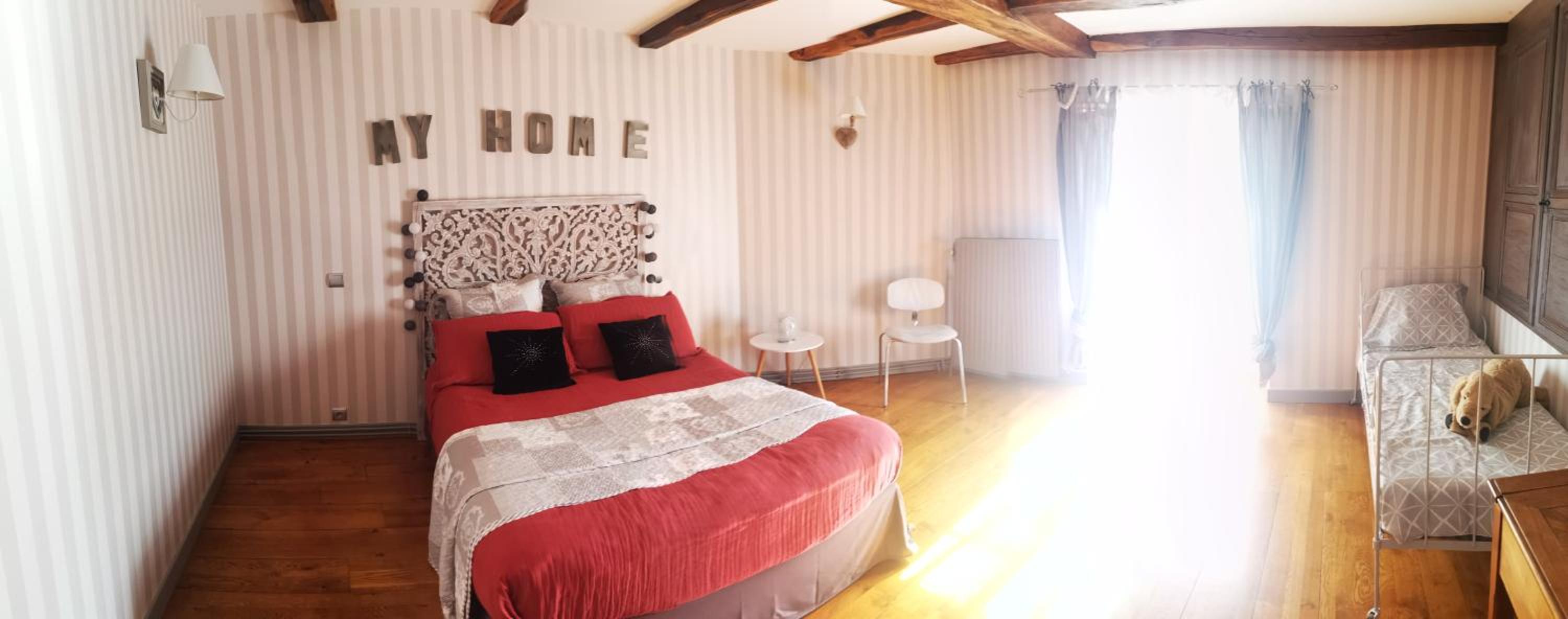 Double Room - Photo 4
