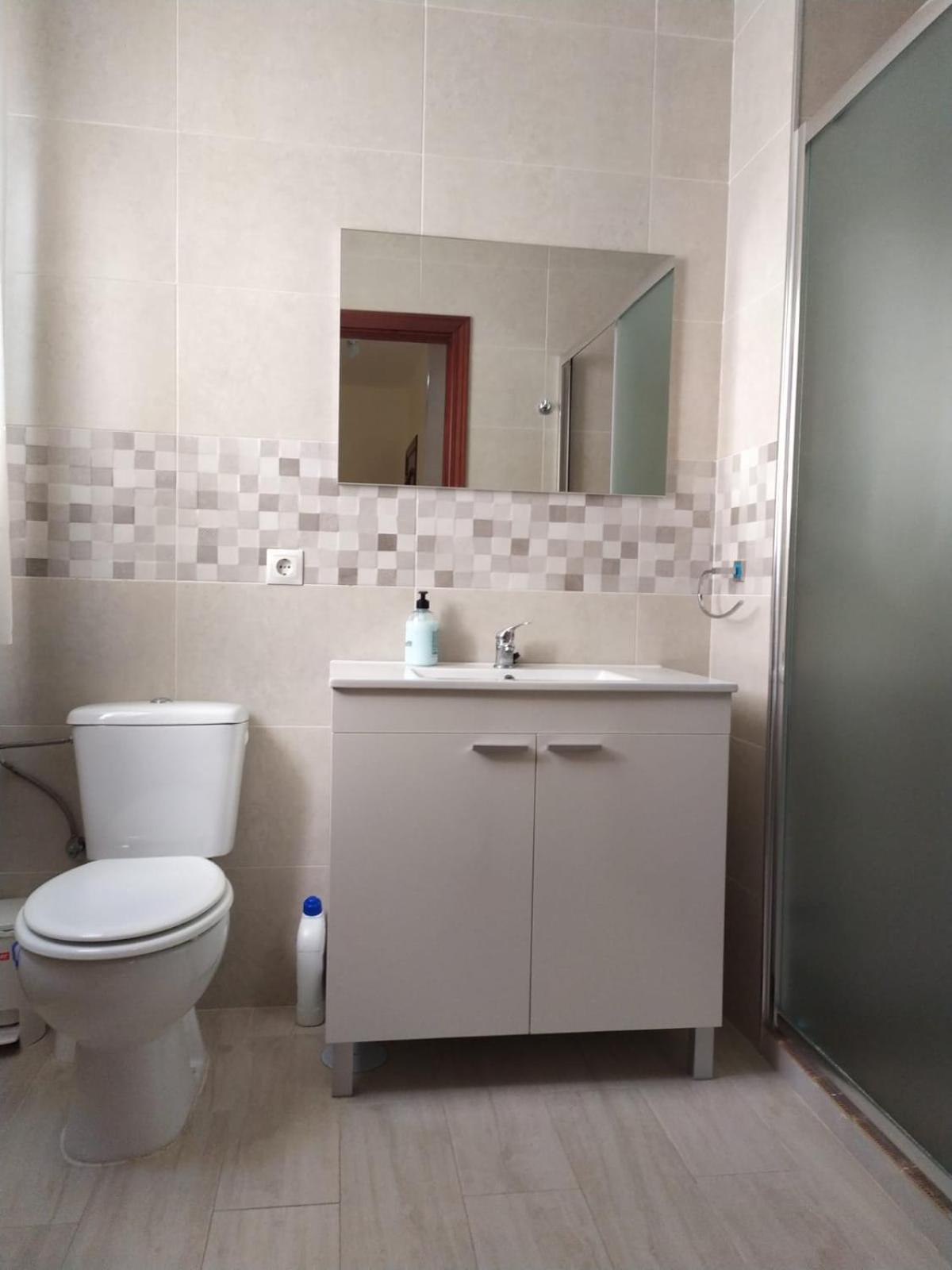One-Bedroom Apartment - Photo 48