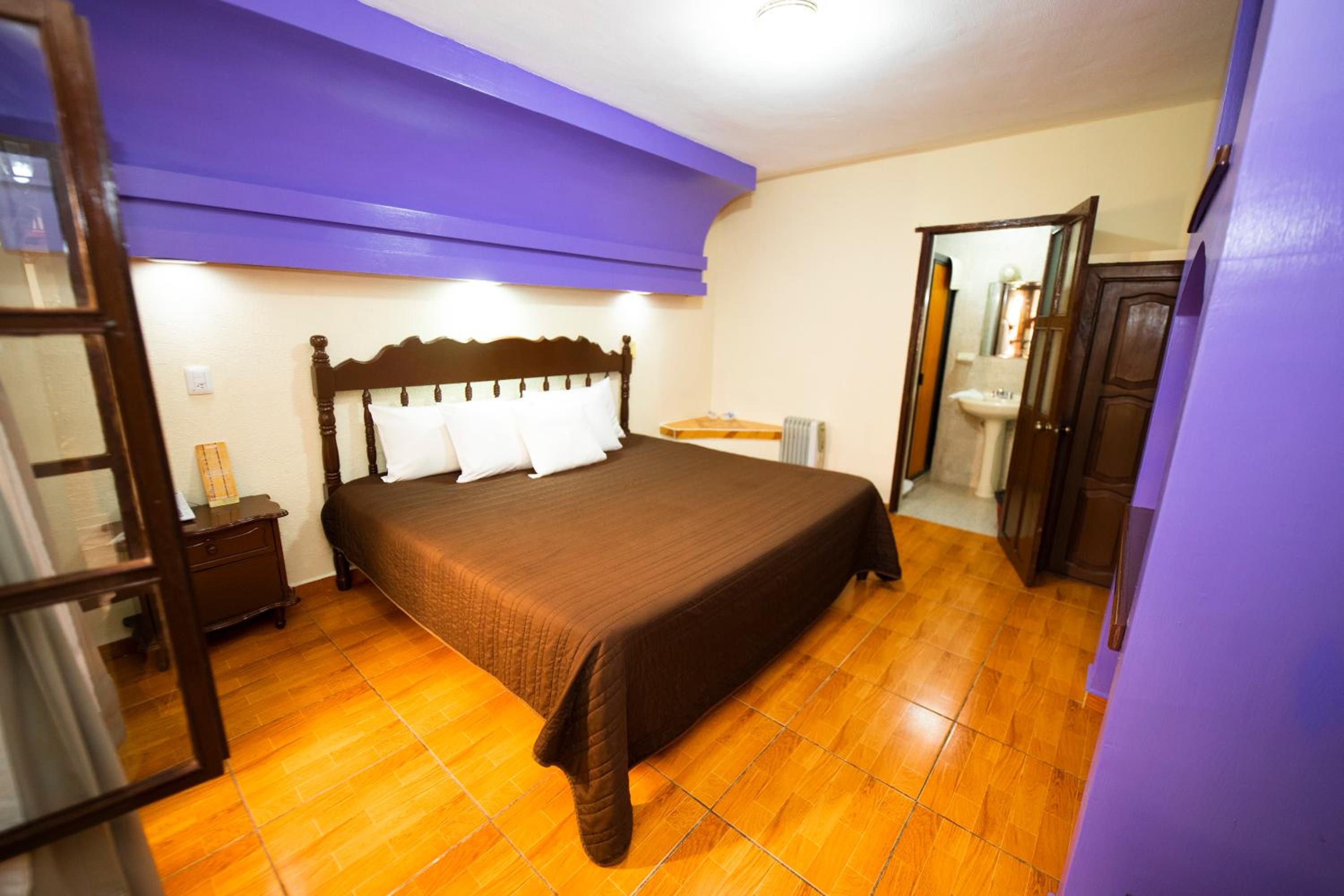Double Room with One Double Bed photo 1