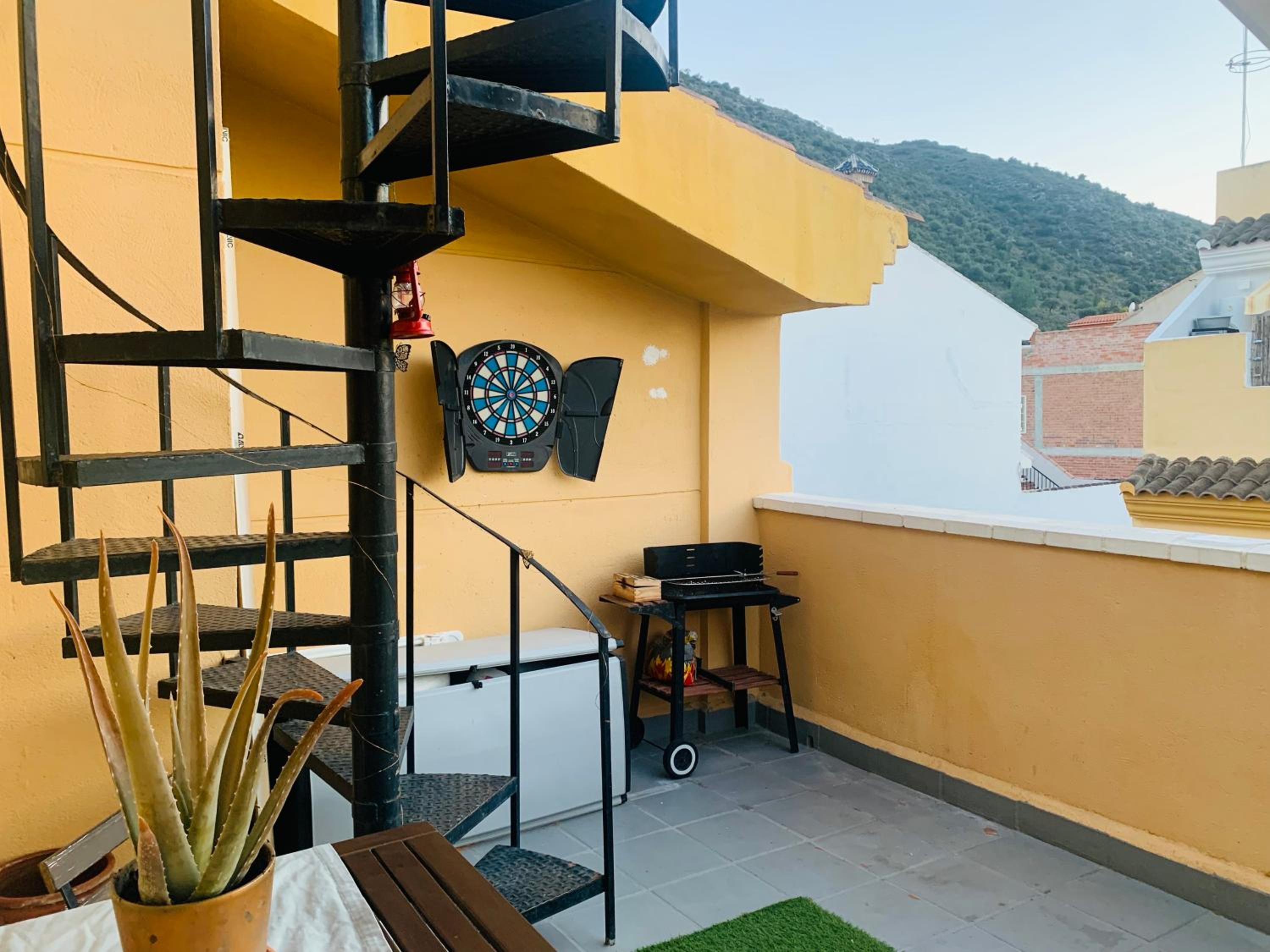 Penthouse - Photo 16