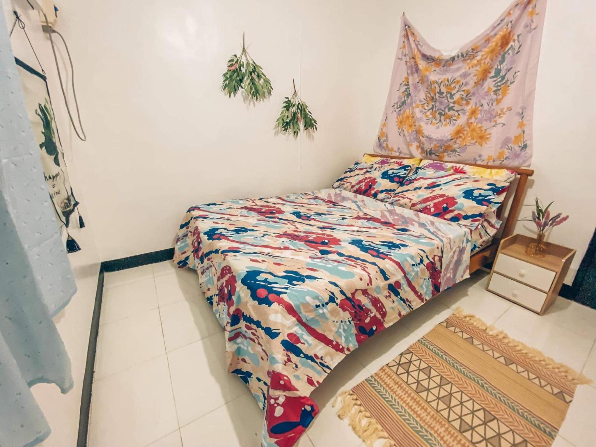 Two-Bedroom Apartment - Photo 16