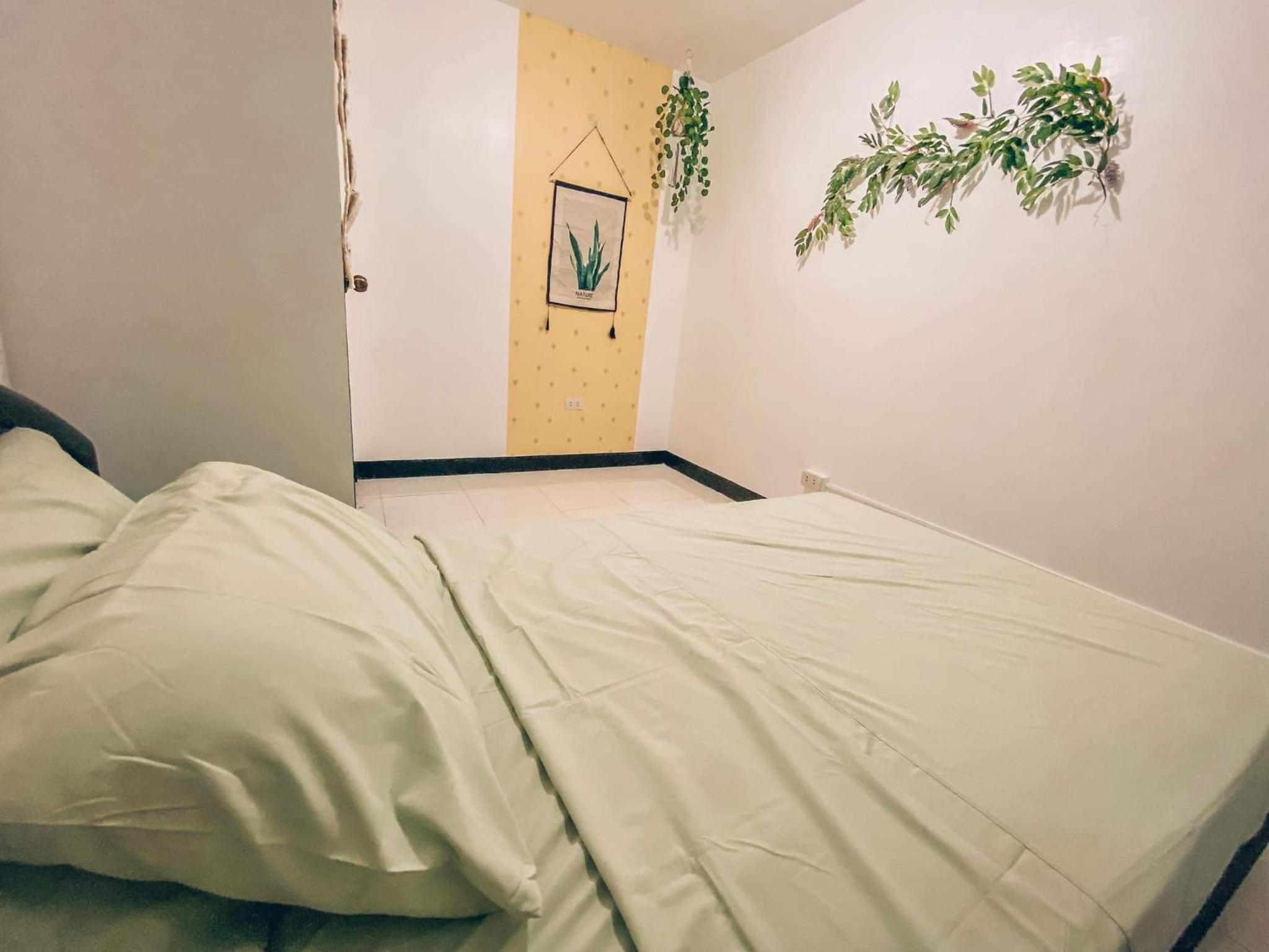 Two-Bedroom Apartment - Photo 19