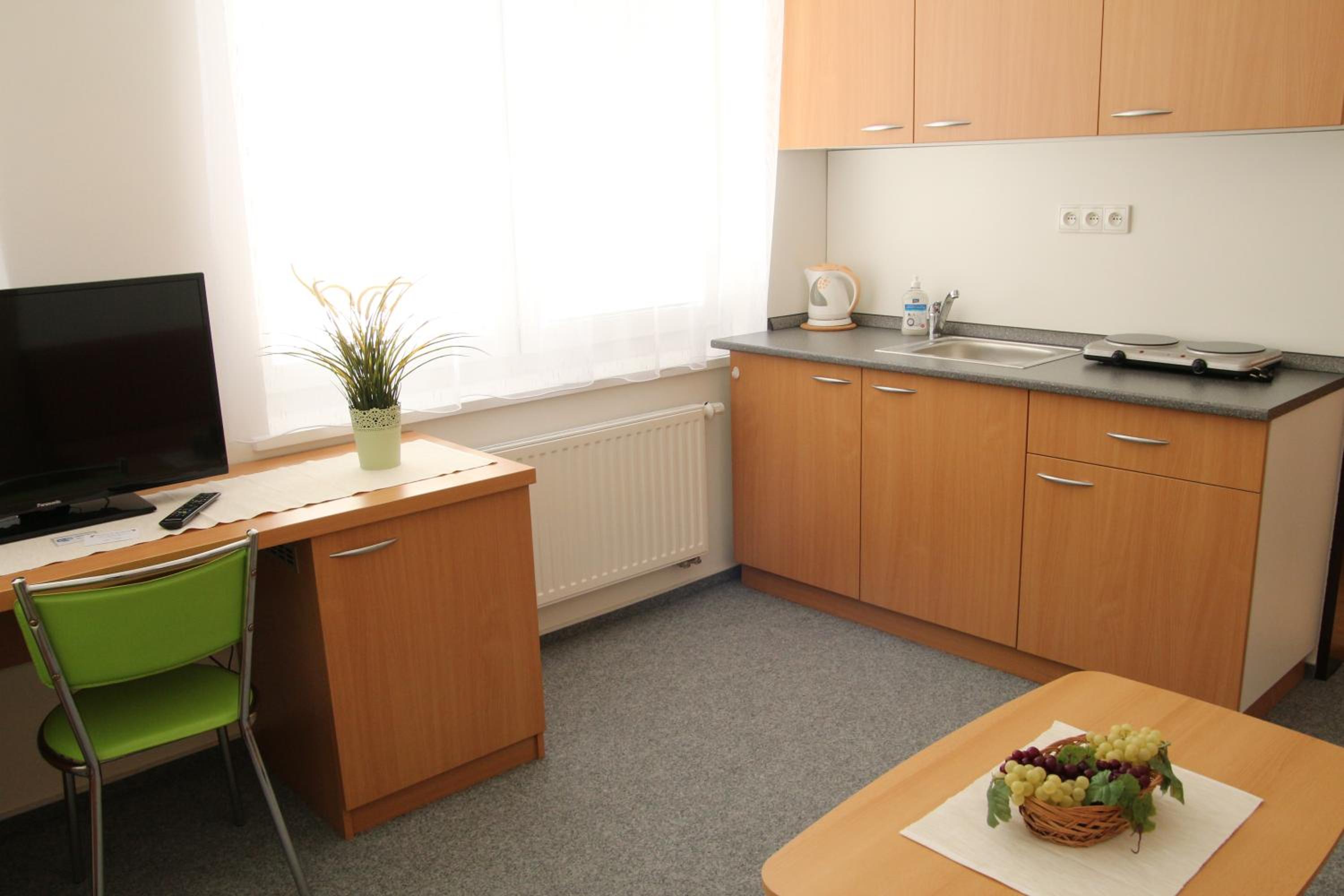 Double or Twin Room with Kitchenette photo 3