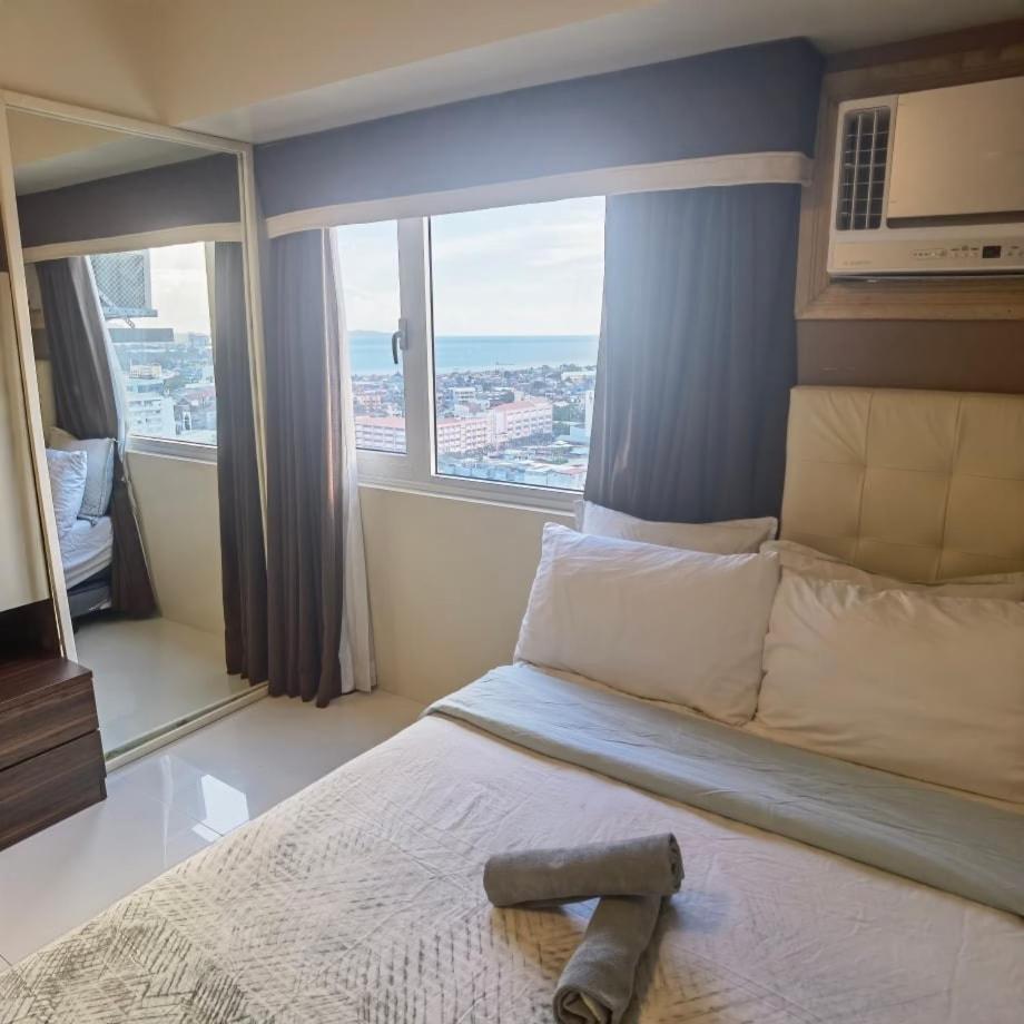 Deluxe Triple Room With Sea View