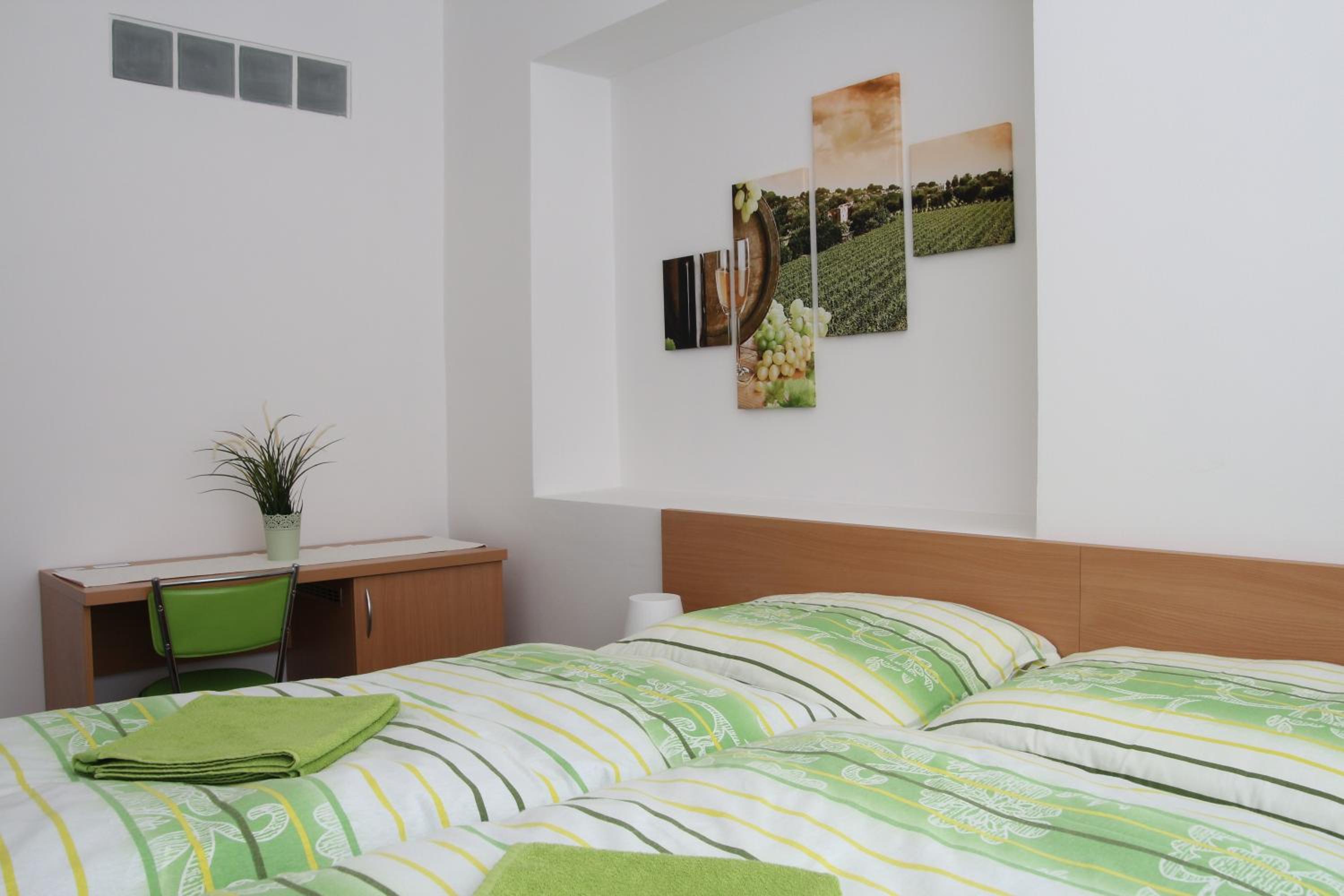 Suite with Kitchenette photo 3