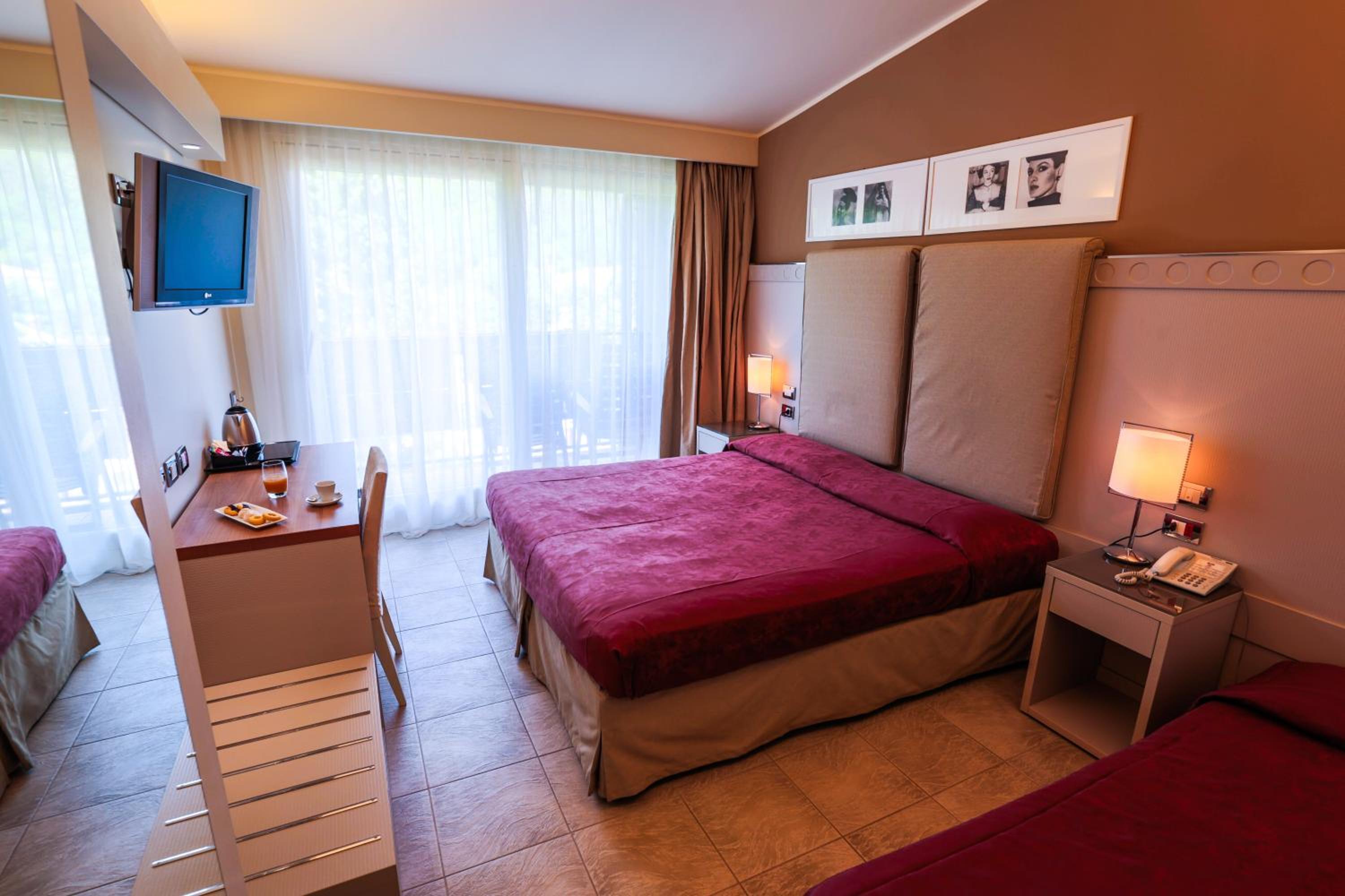 Superior Double or Twin Room - Photo 1