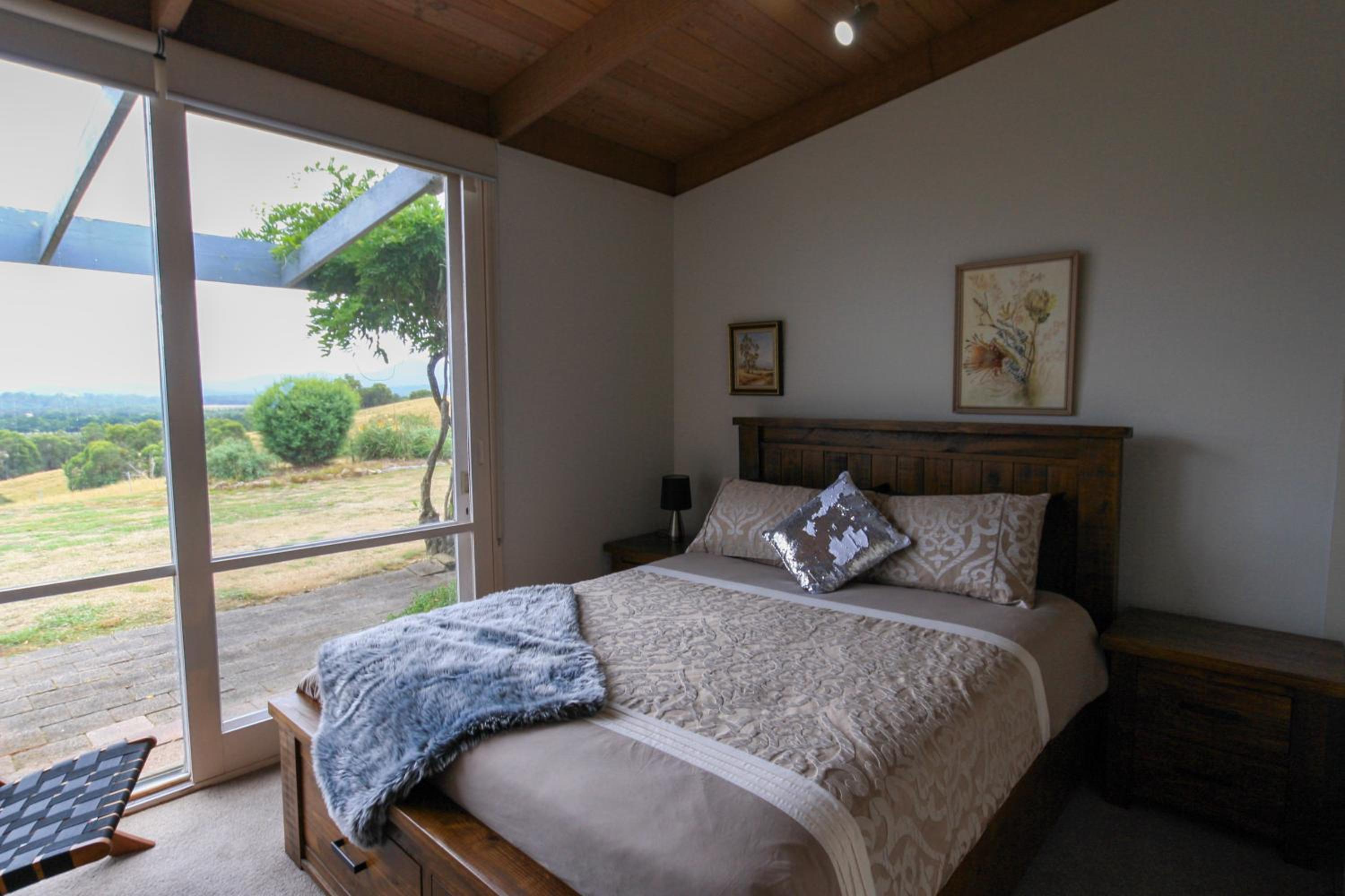 Four-Bedroom House photo 1