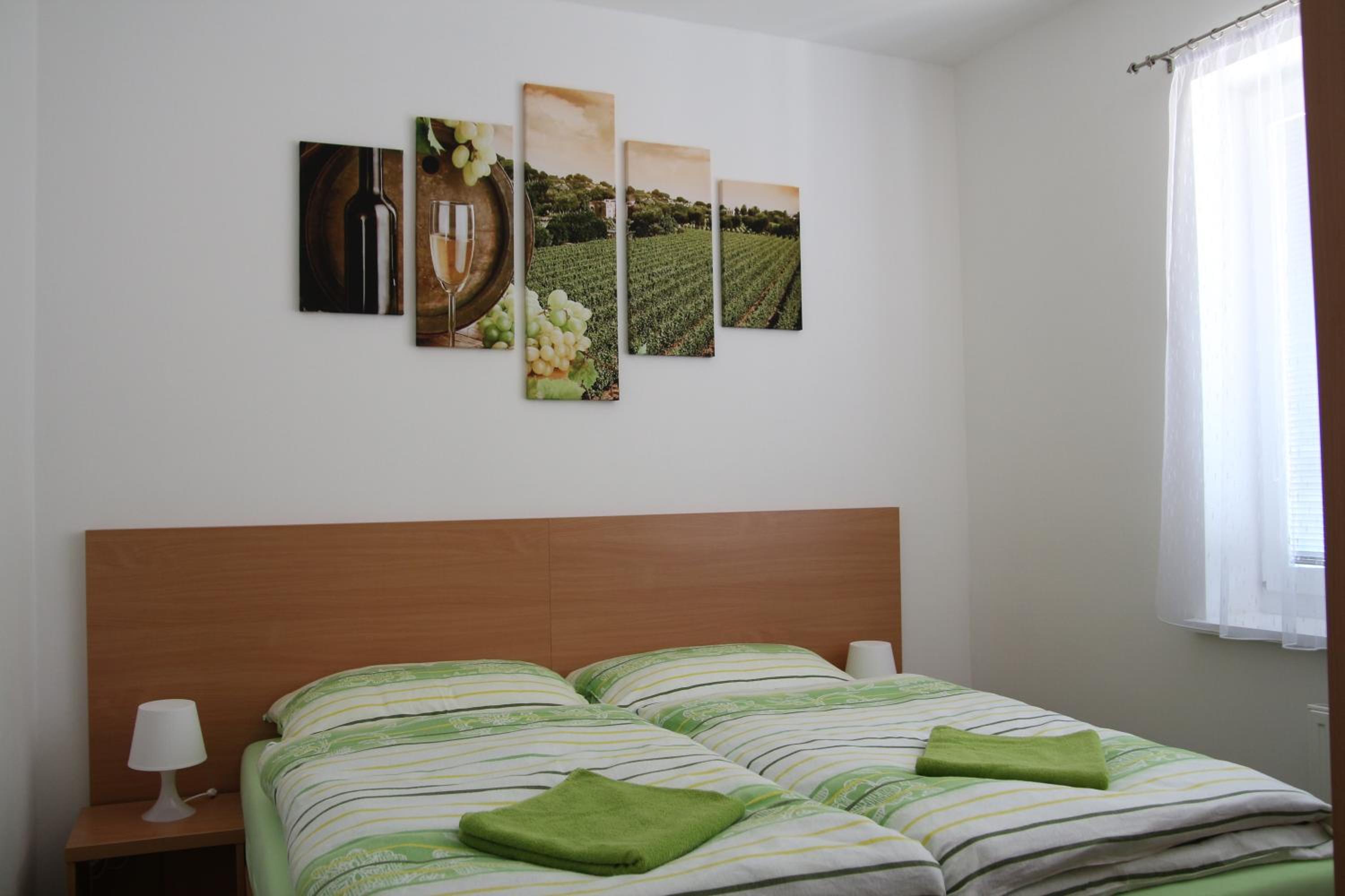 Suite with Kitchenette photo 1