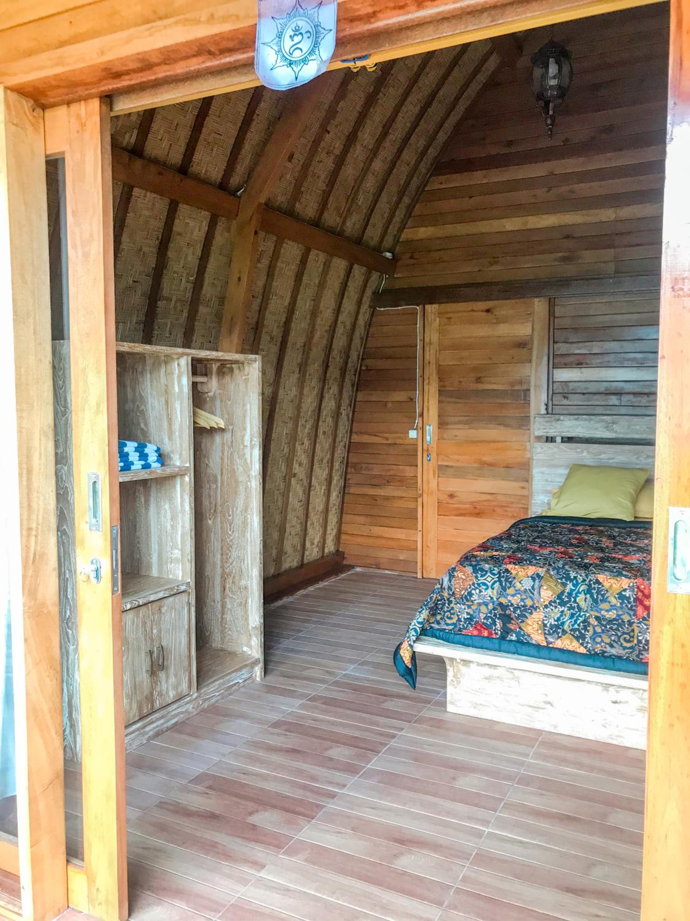 Deluxe Room (2 Adults + 1 Child) photo 1