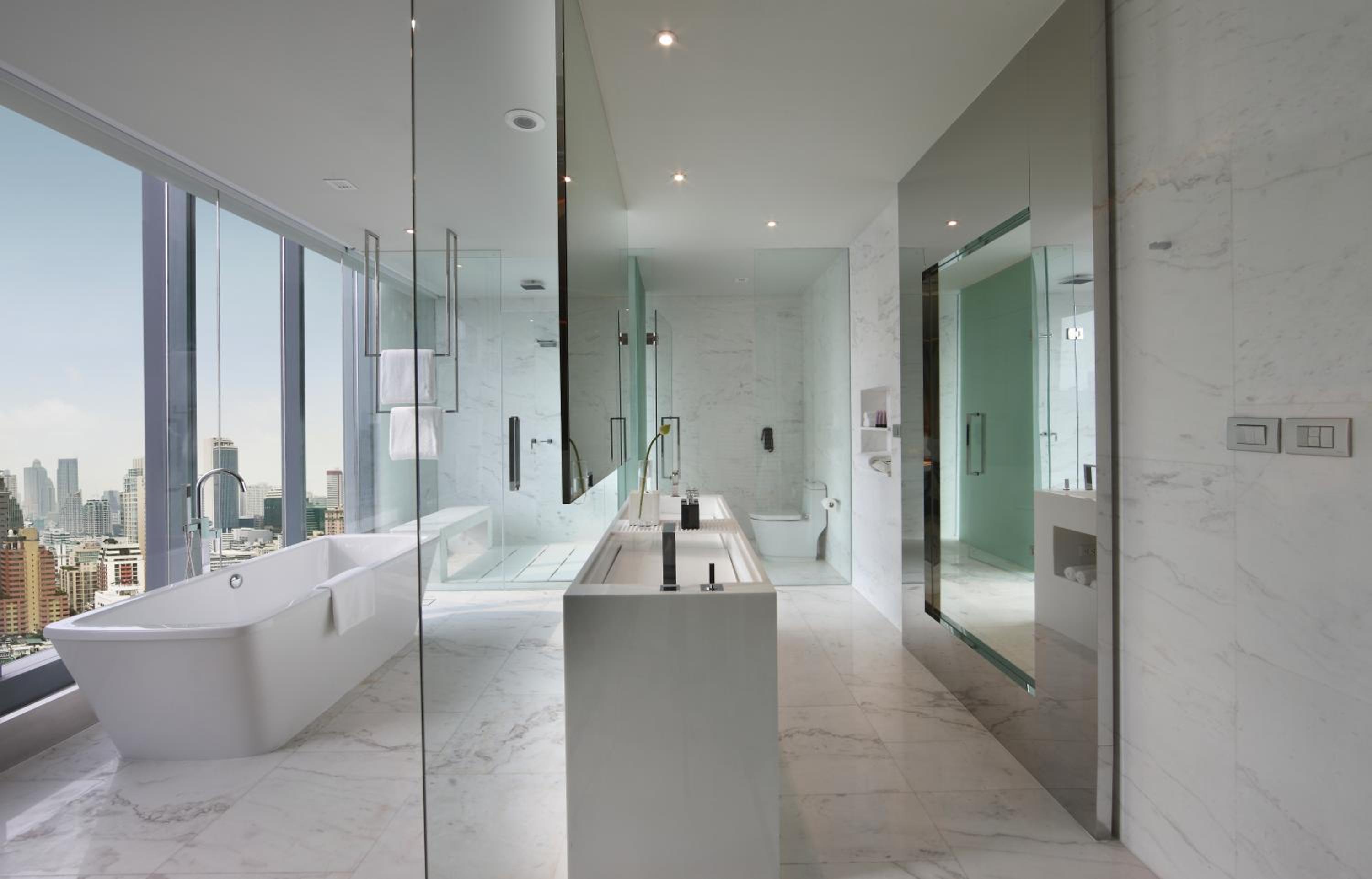 SO Lofty King Suite with Panoramic Park or City View photo 2