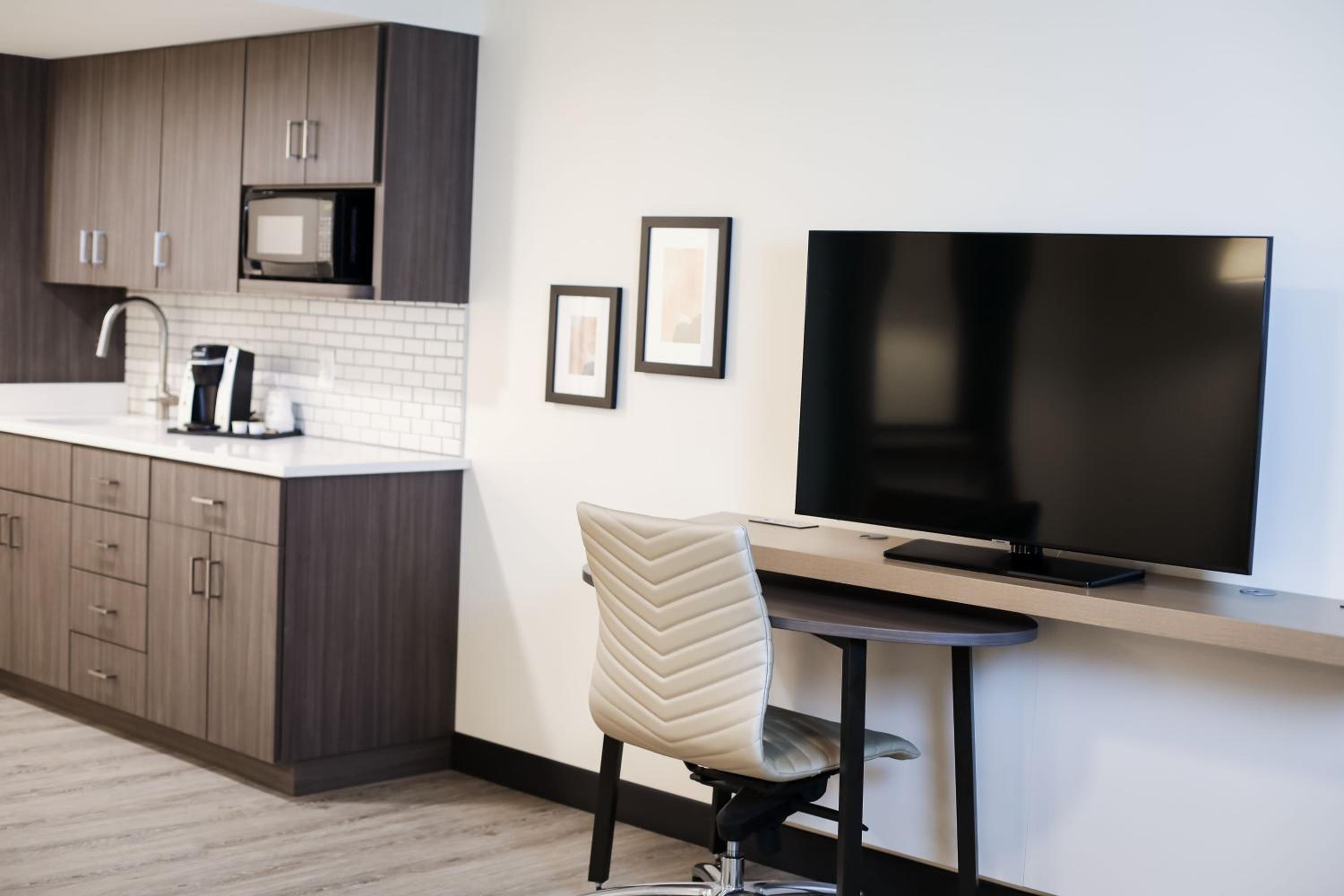 Suite - Disability Access photo 2