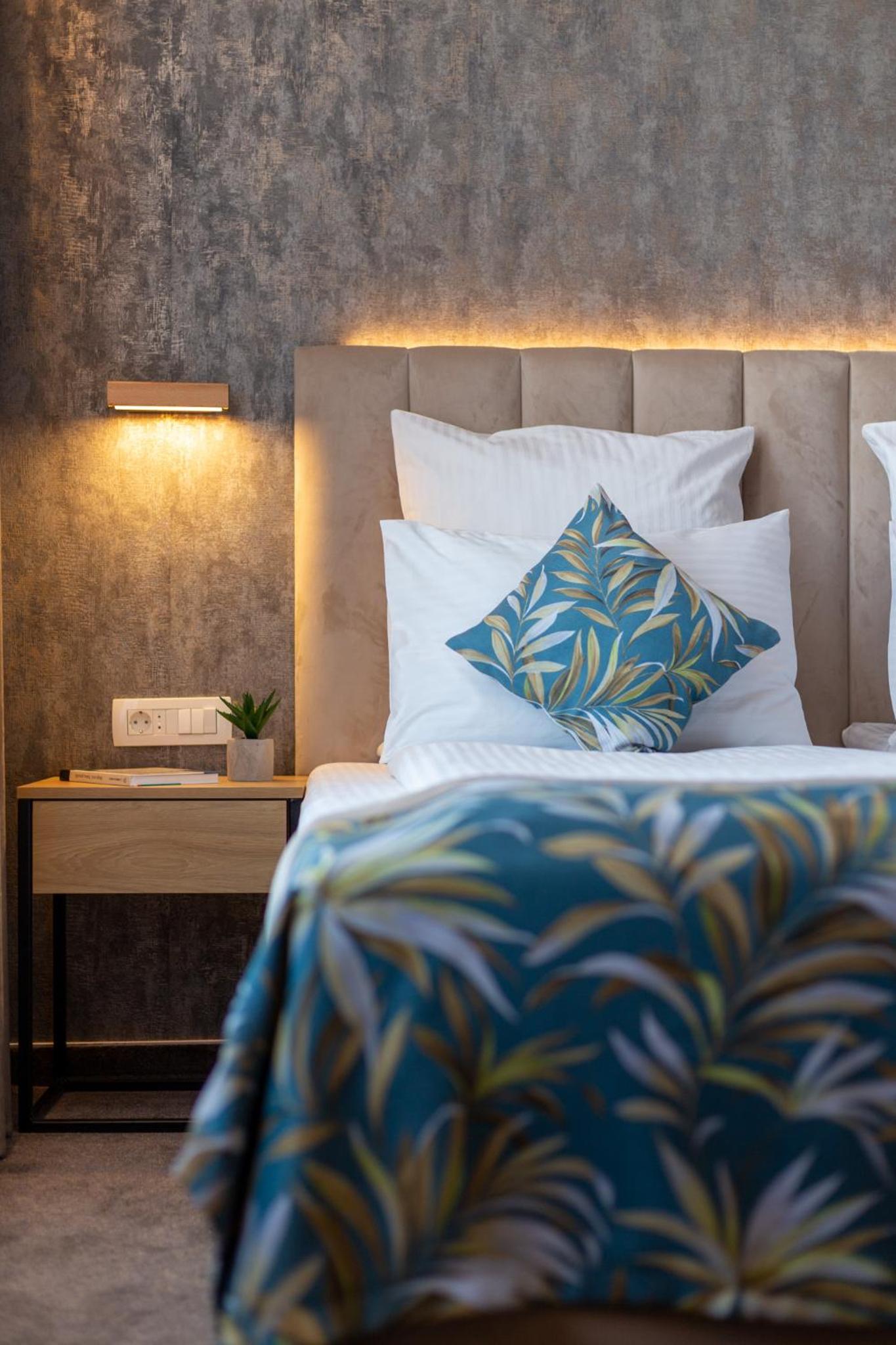 Superior Double Room - Photo 8