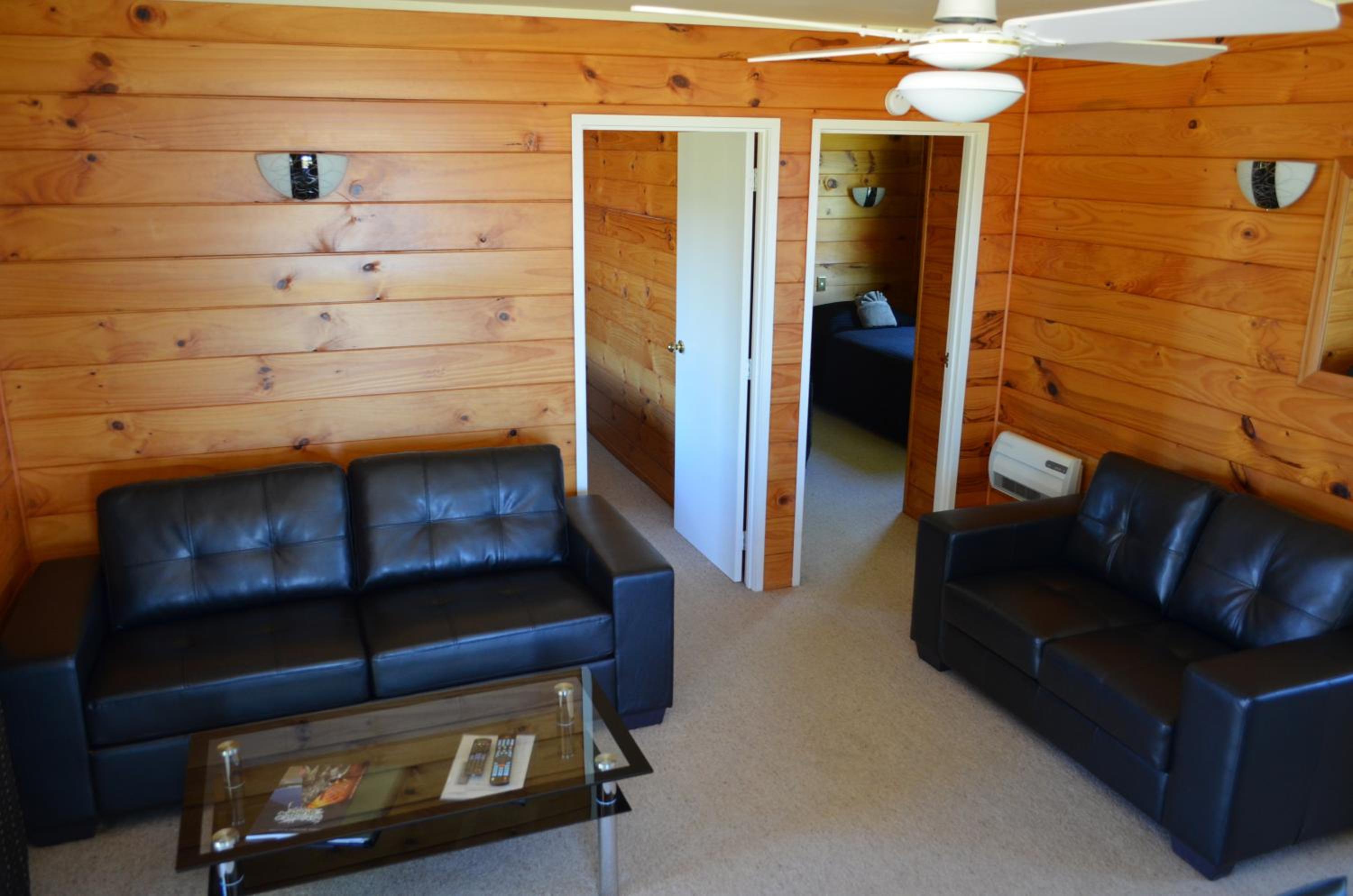 Two-Bedroom Apartment with Lake View - Photo 13
