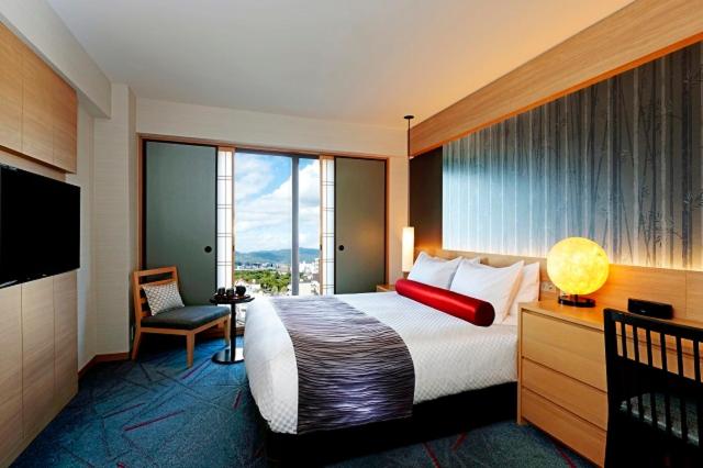 Standard Double Room - Premium Floor - Non-Smoking (9th Floor) - Photo 1