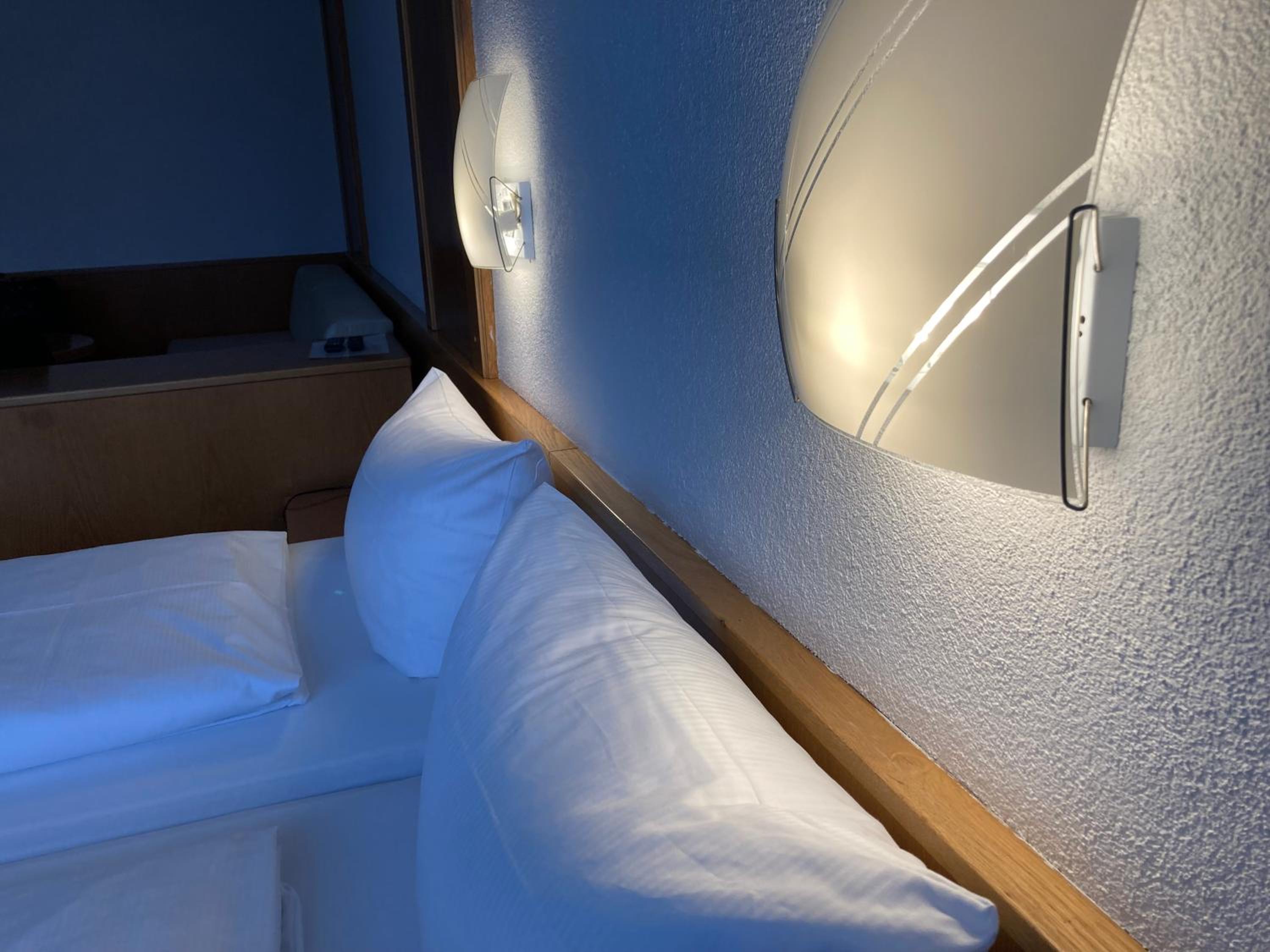 Double Room - Photo 13