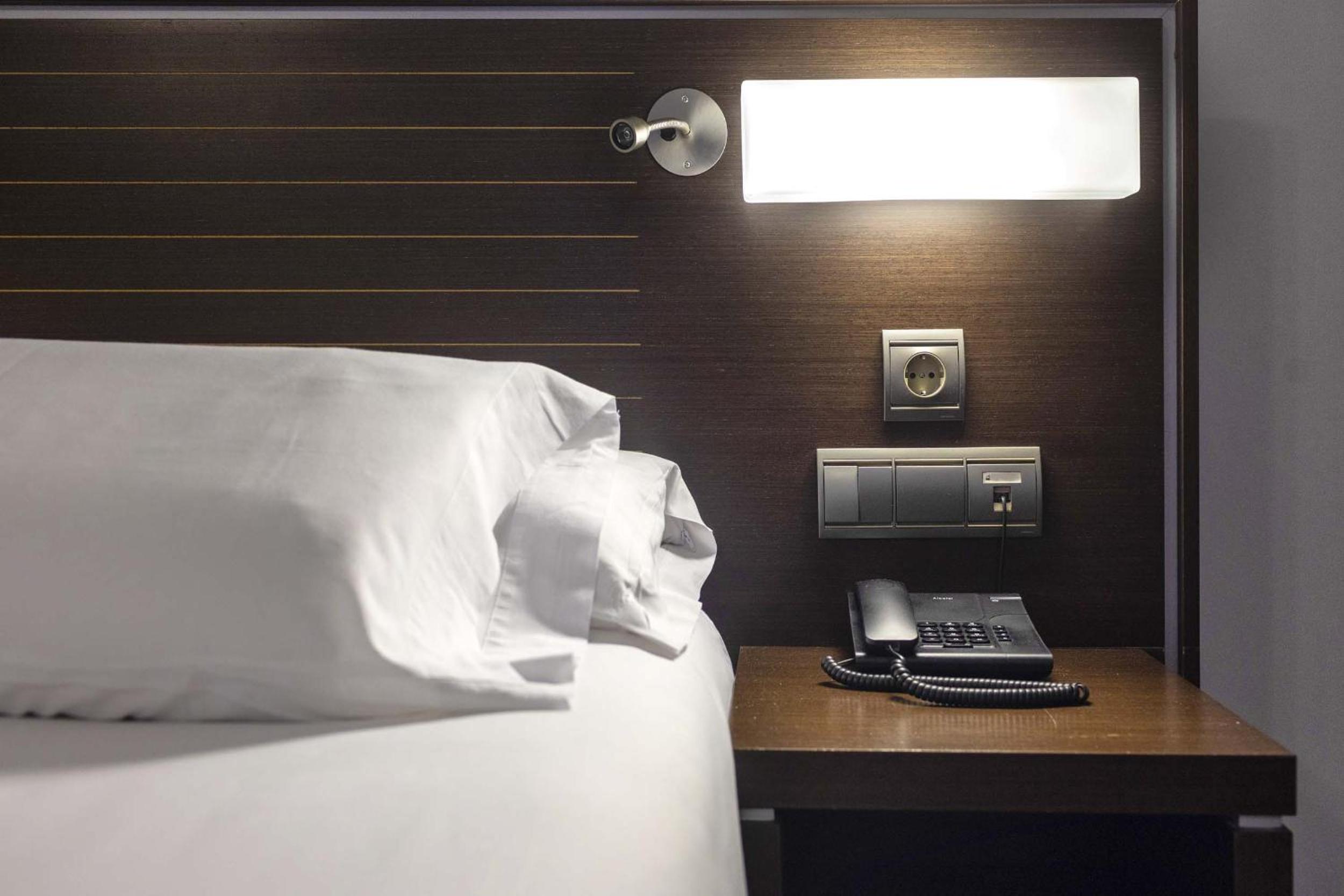 Triple Room (3 Adults) photo 3