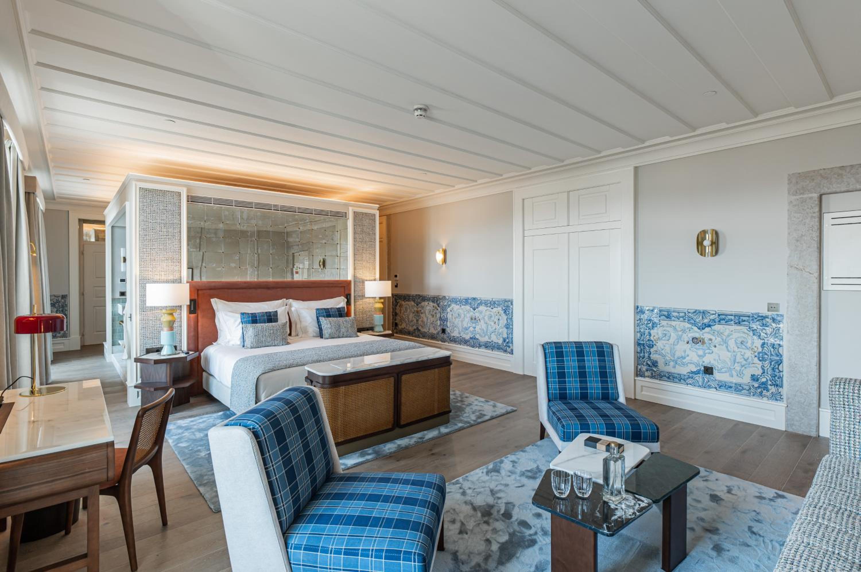 Prestige Suite