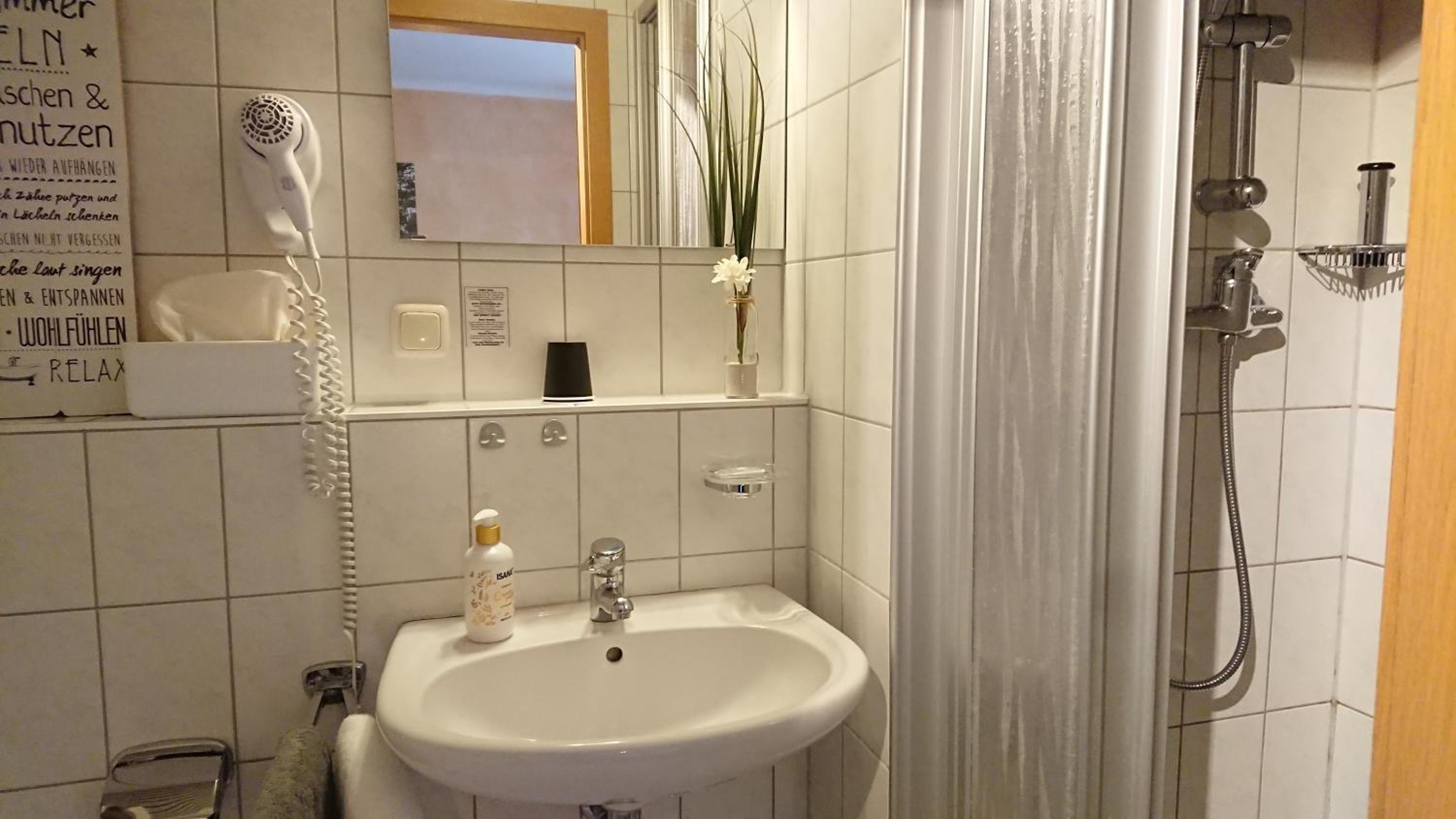 Budget Triple Room photo 2