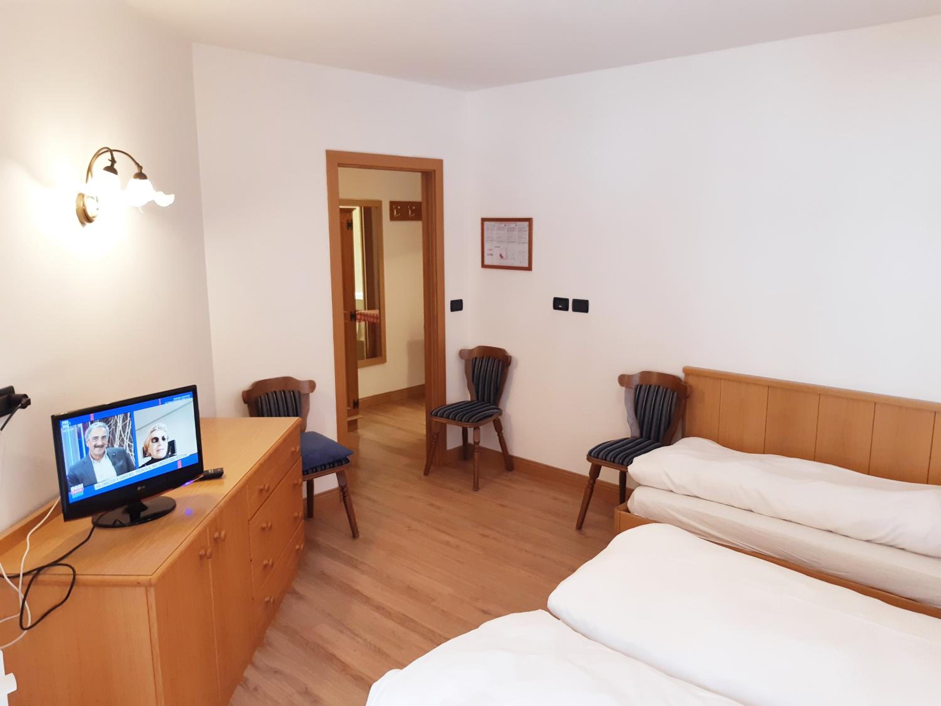 Triple Room - Photo 2