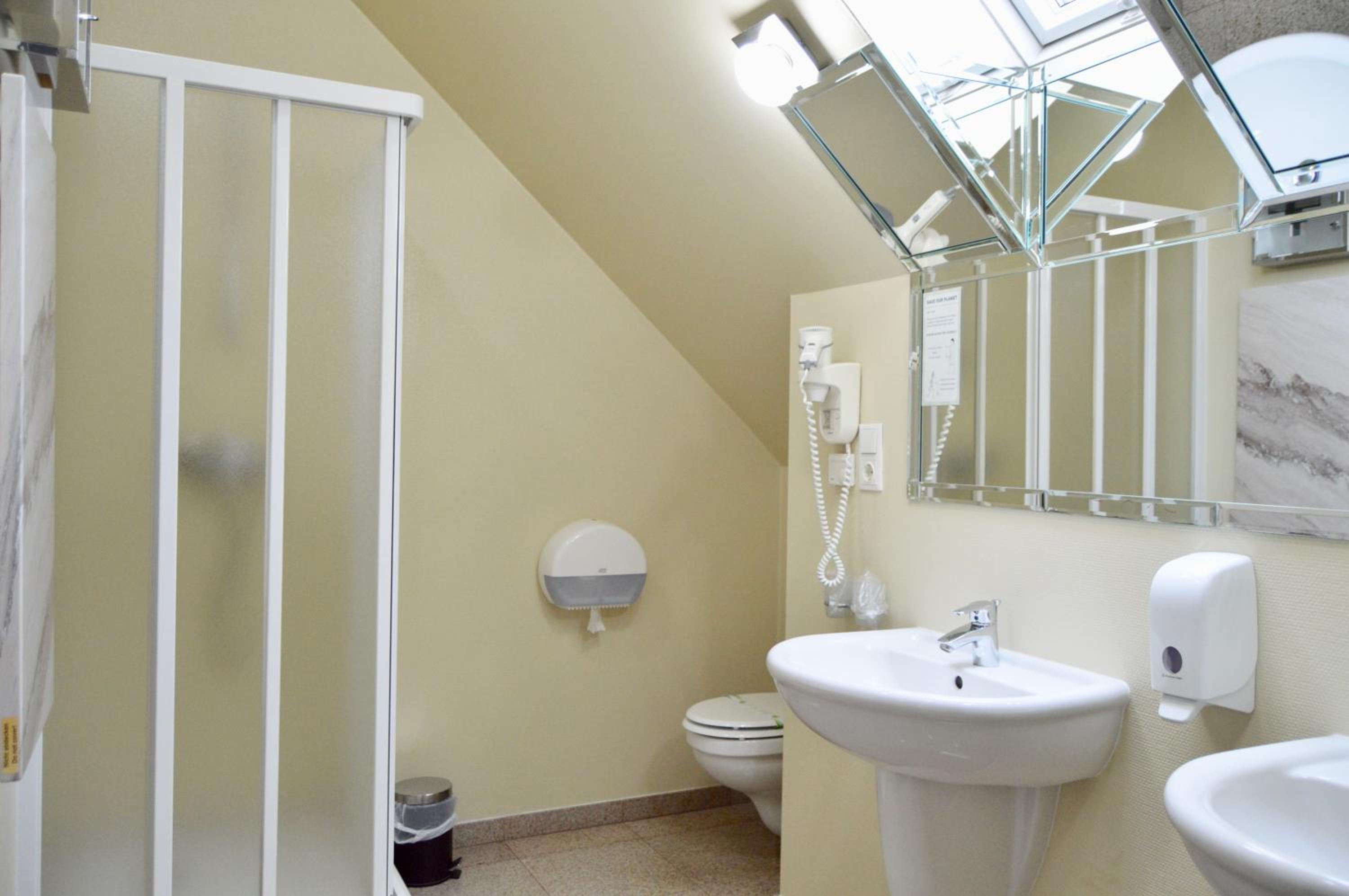Family Suite - Photo 24