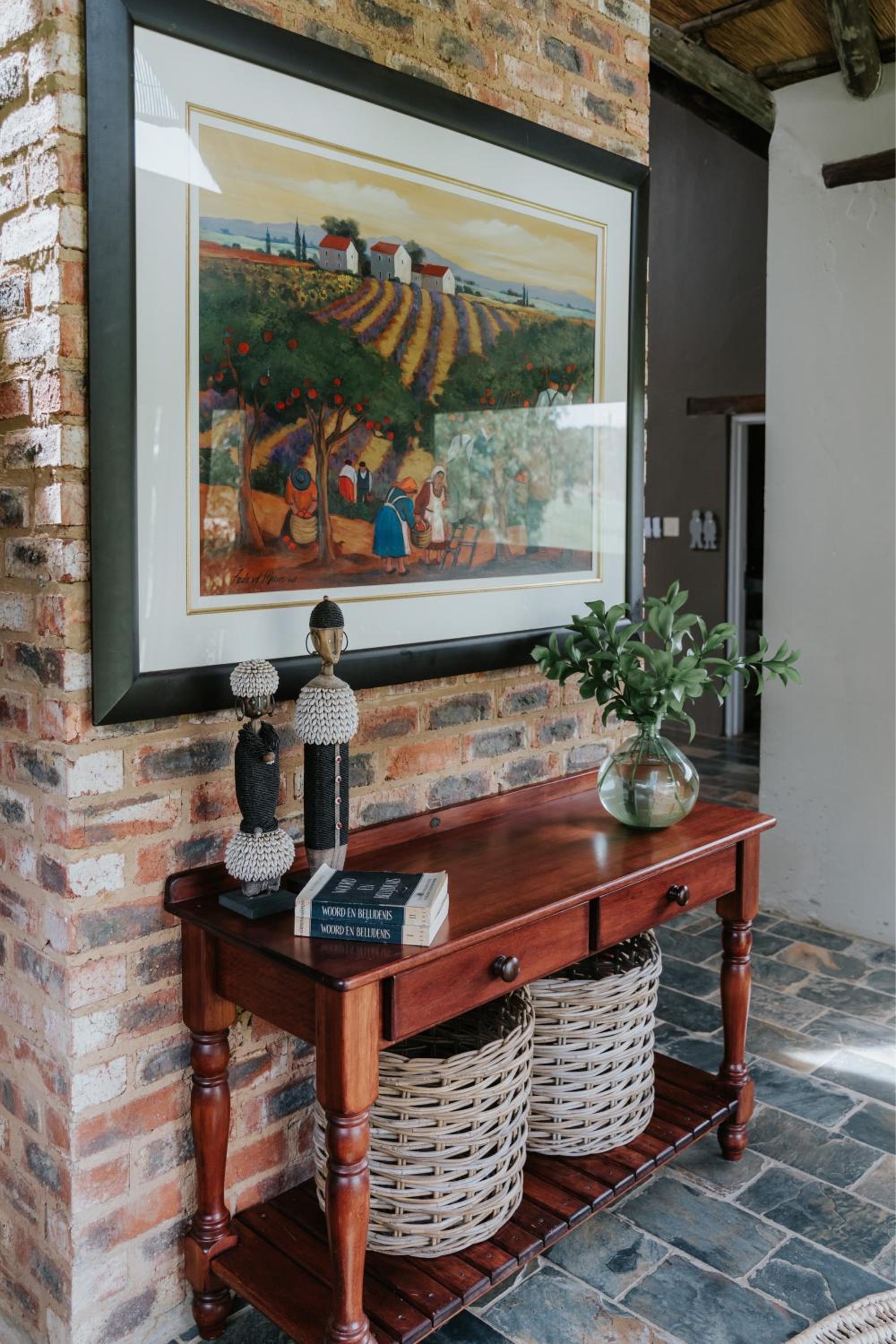 Main House - Photo 24