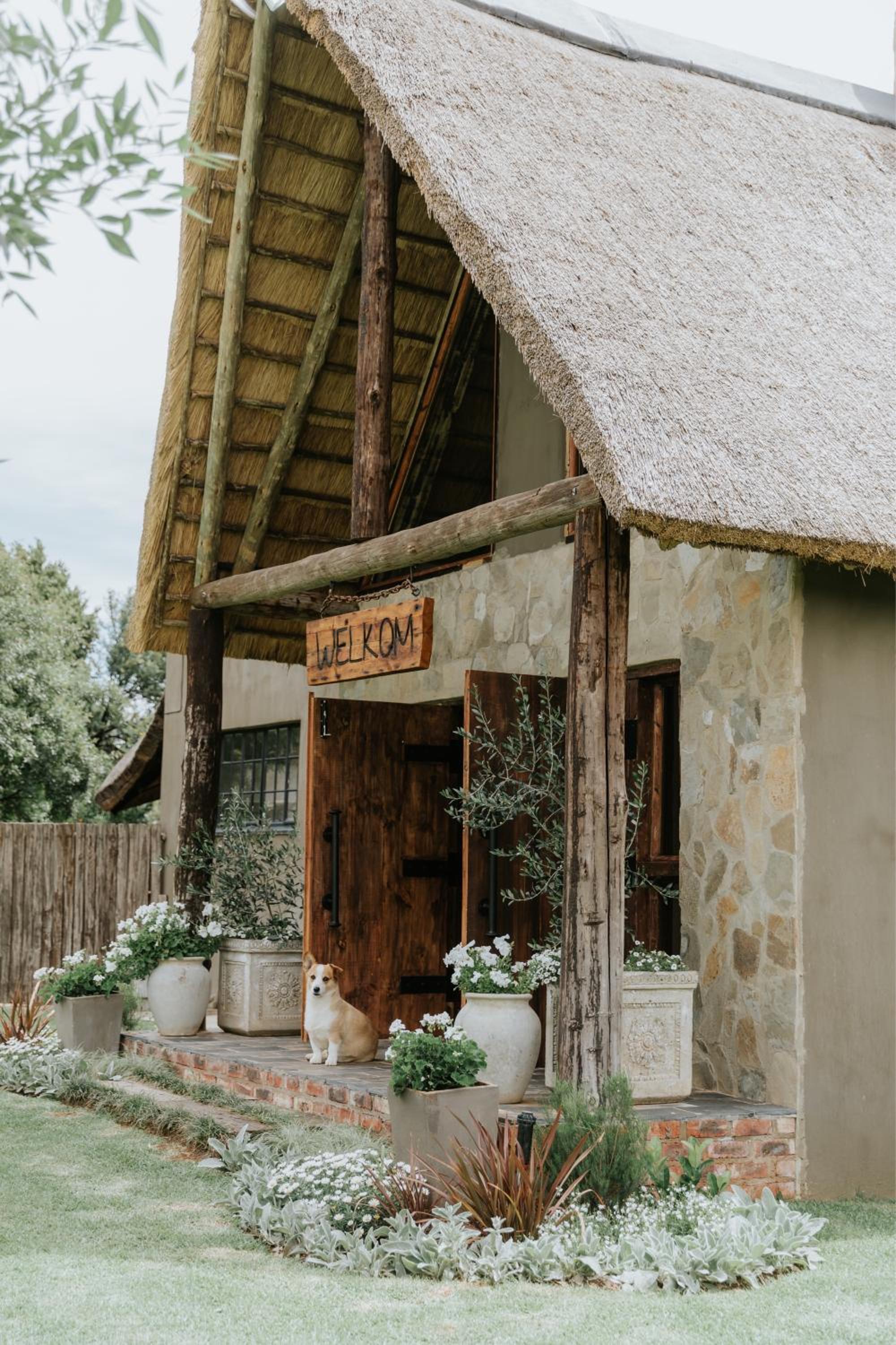 Main House - Photo 39