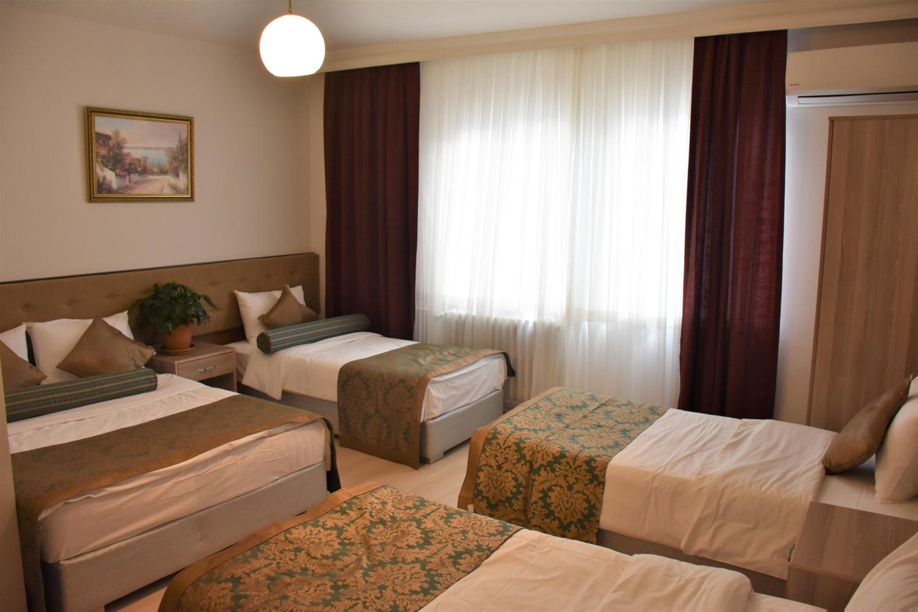 Quadruple Room photo 3