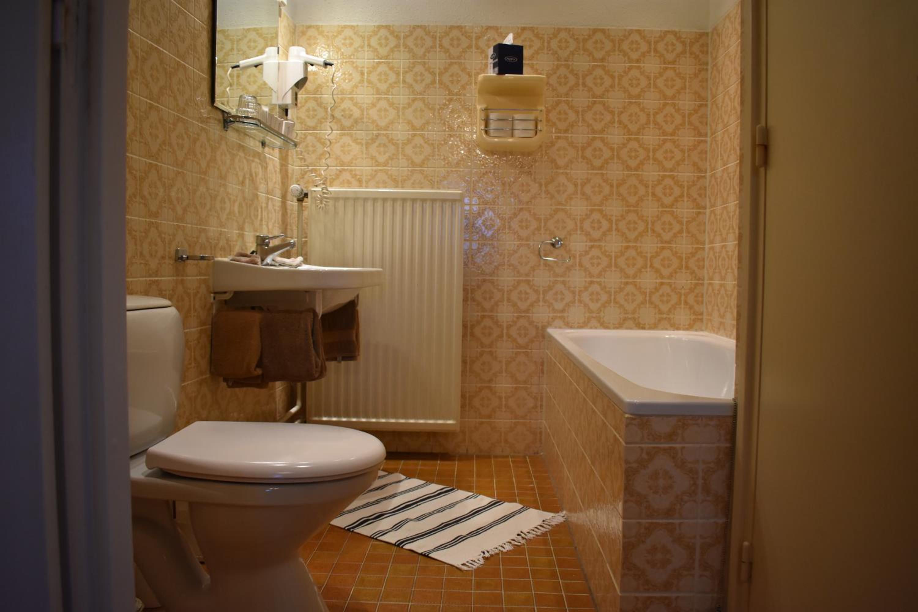 Comfort Double Room - Photo 9